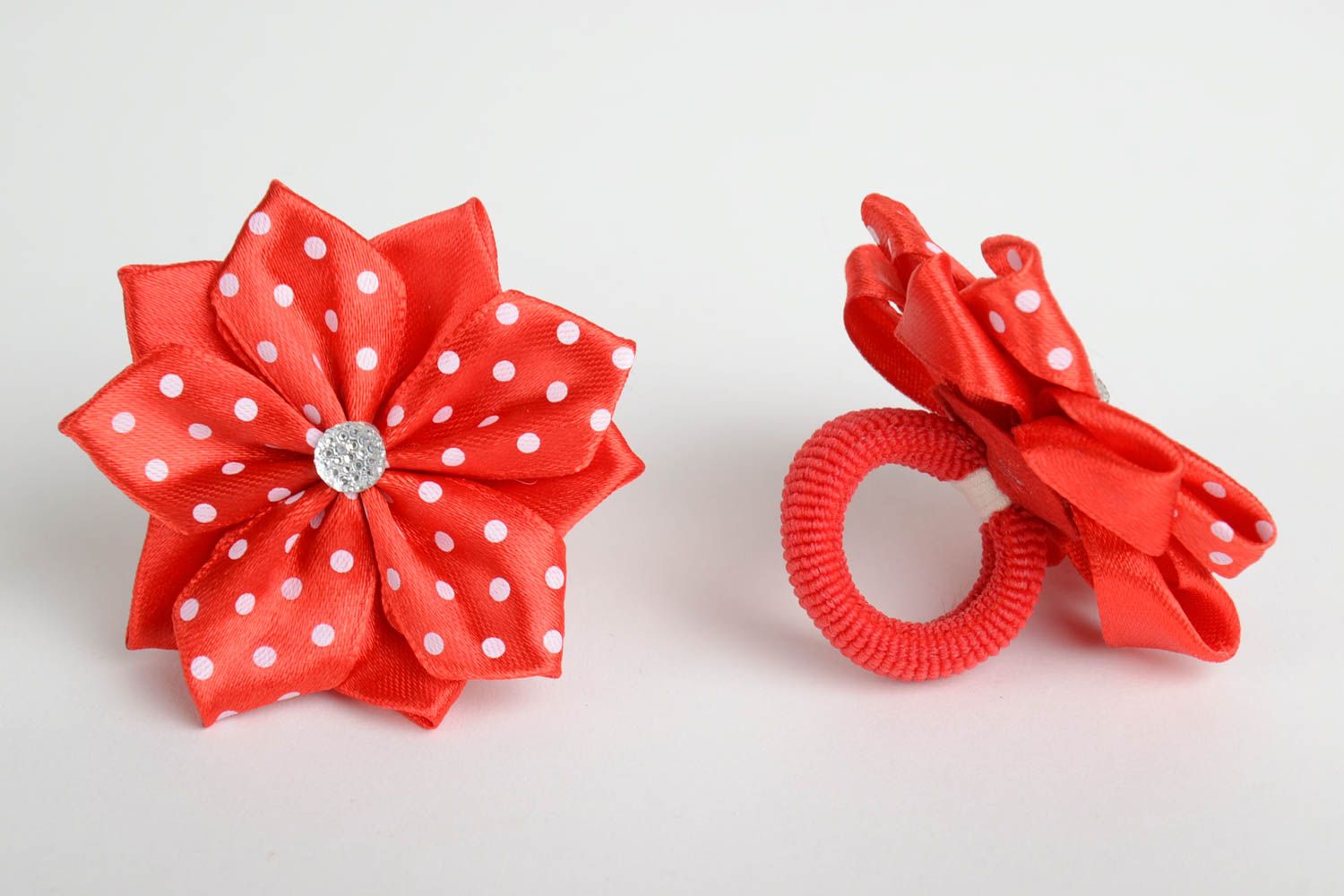 Set of 2 homemade festive hair ties with bright red satin ribbon kanzashi flower photo 4