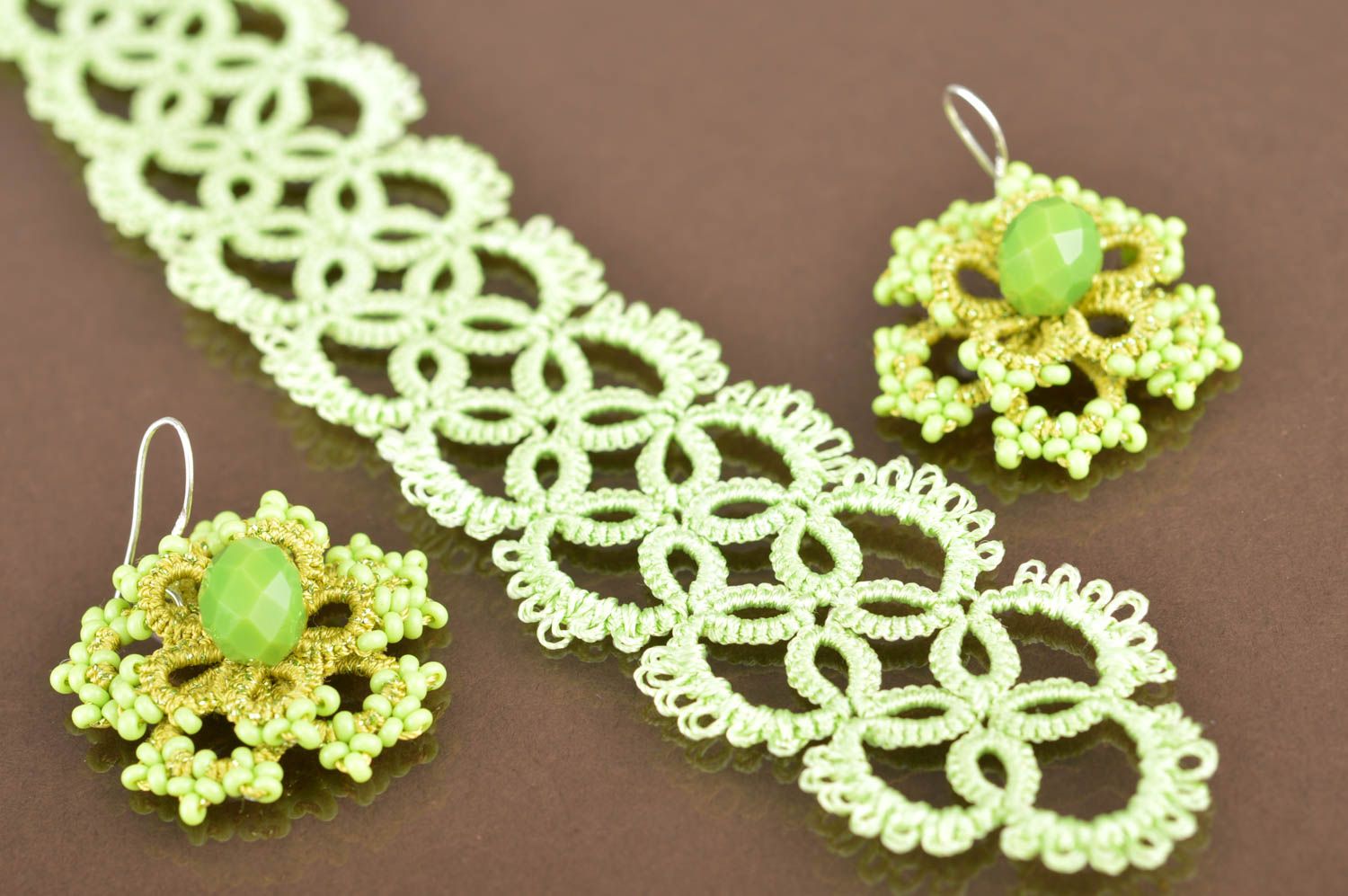 Handmade designer jewelry set lime colored tatting earrings and bracelet  photo 5