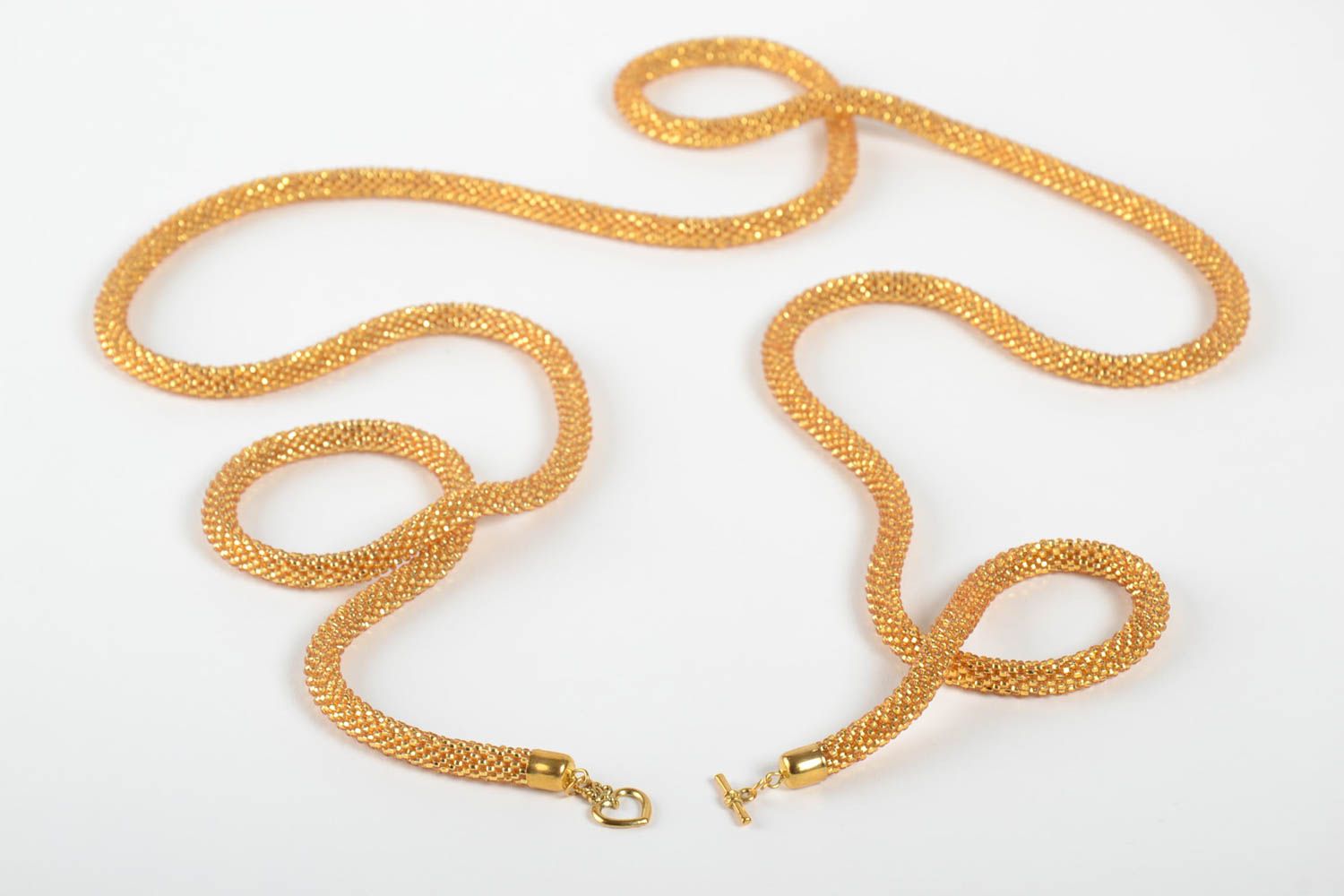 Ожерелье из бисера длинное золотистое красивое необычное ручной работы фото 4