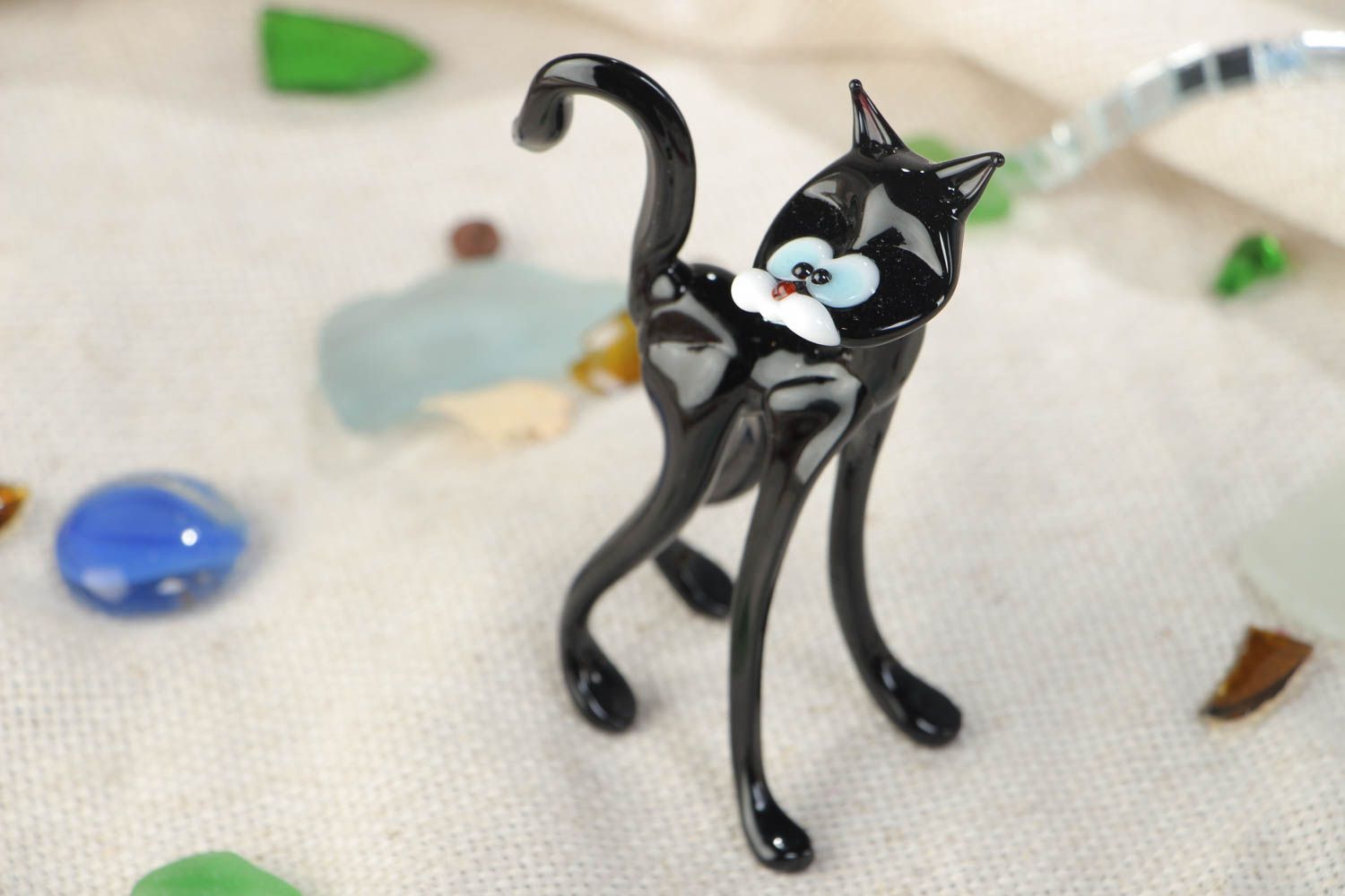 Handmade collectible lampwork glass miniature figurine of cat with long paws photo 1