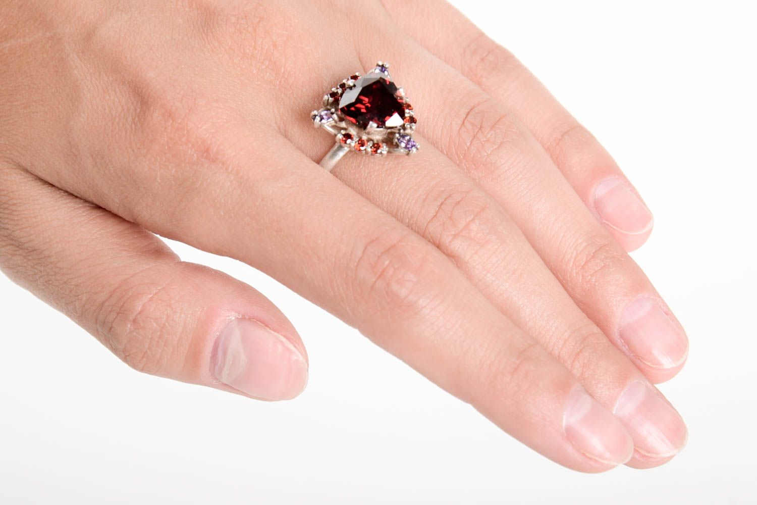 Handmade Damen Modeschmuck Ring am Finger Juwelier Modeschmuck klein elegant foto 1