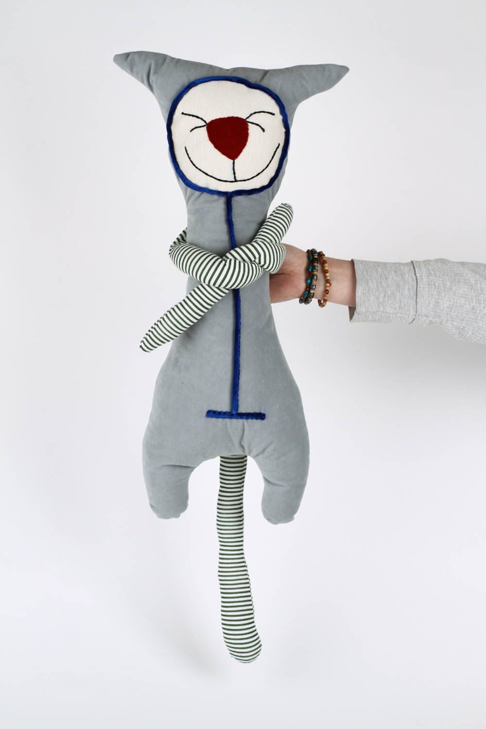 Peluche chat amusant Jouet fait main en tissu design original Cadeau enfant photo 2