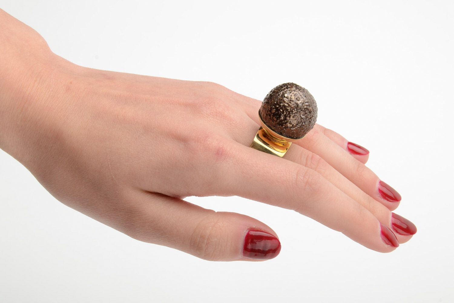 Handmade designer ring with latten basis and large ceramic bead of brown color photo 5
