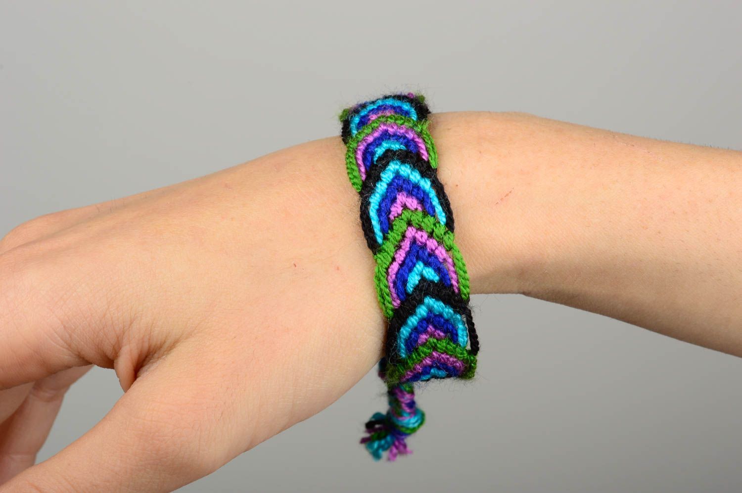Handmade geflochtenes Armband Damen Schmuck Geschenk für Frauen bunt schön foto 5