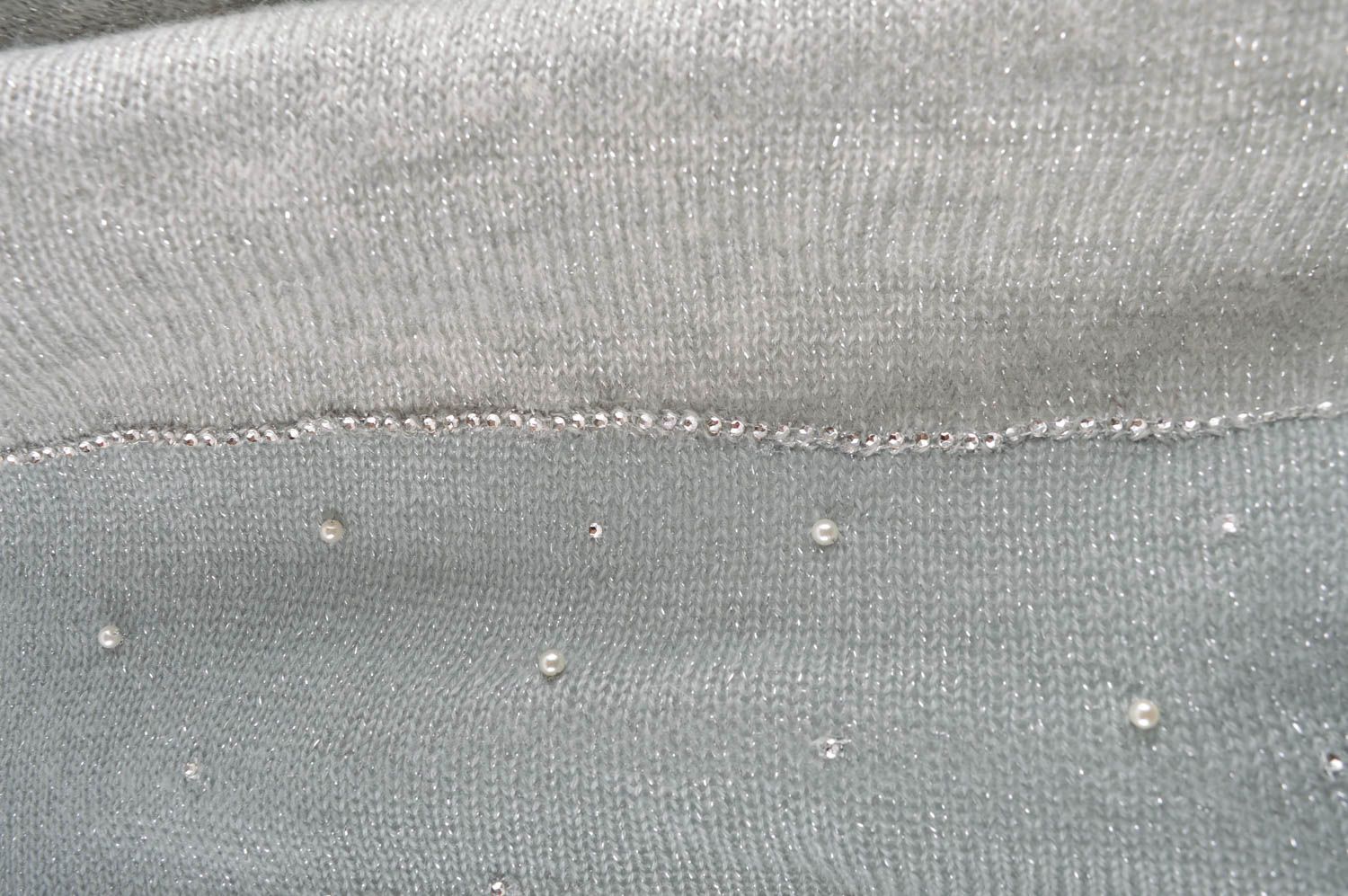 Grand Châle en laine fait main gris tricoté à franges Accessoire femme photo 2
