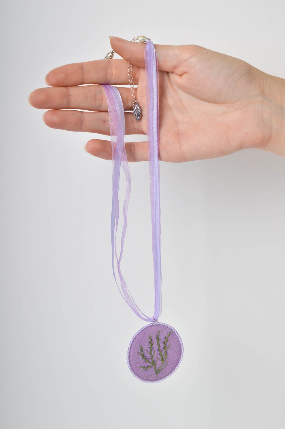 Modeschmuck Anhänger Schmuck handgemacht Anhänger für Halskette rund lila foto 5