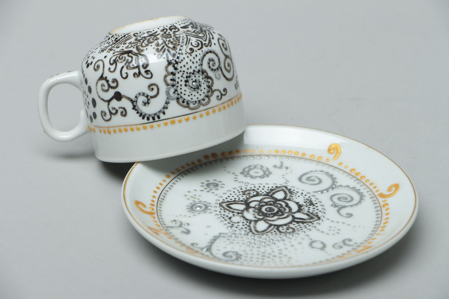 Cup Japanese with the saucer in white, grey colors with handmade pattern 0,63 lb photo 2