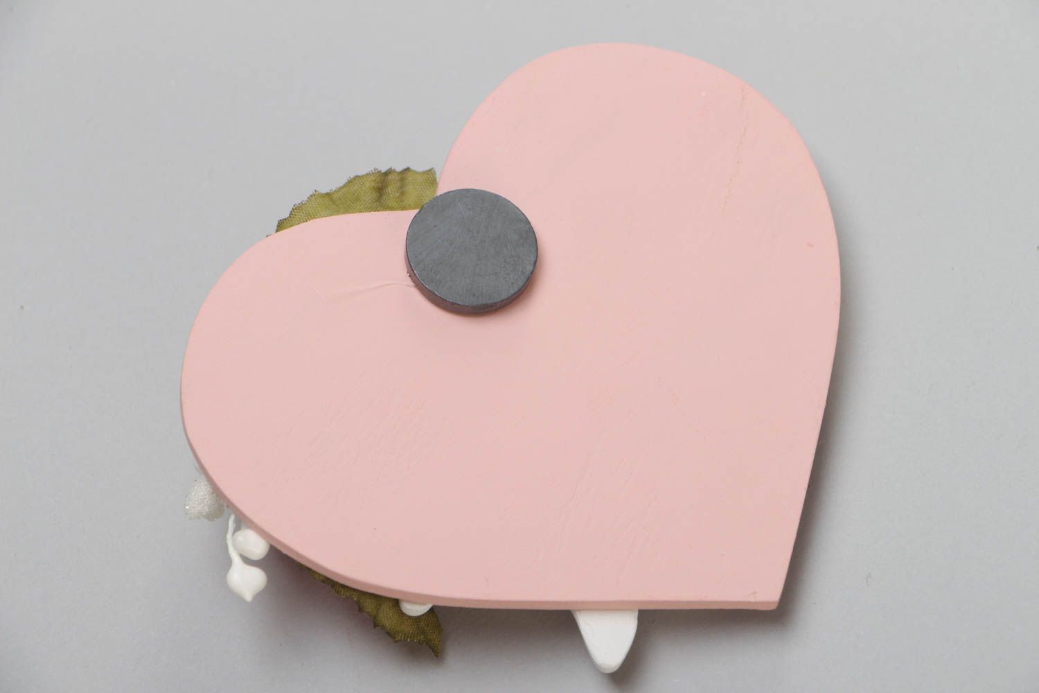 Grand magnet en bois et plâtre rose fait main original coeur ange fleurs photo 4