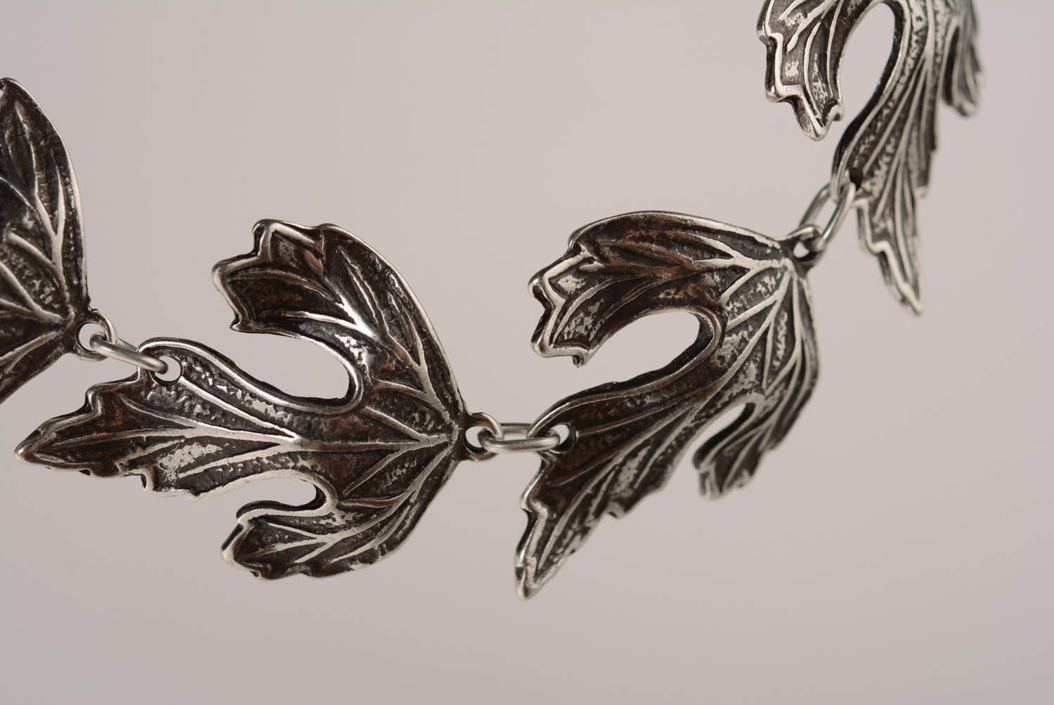 Metal necklace Lovage photo 2