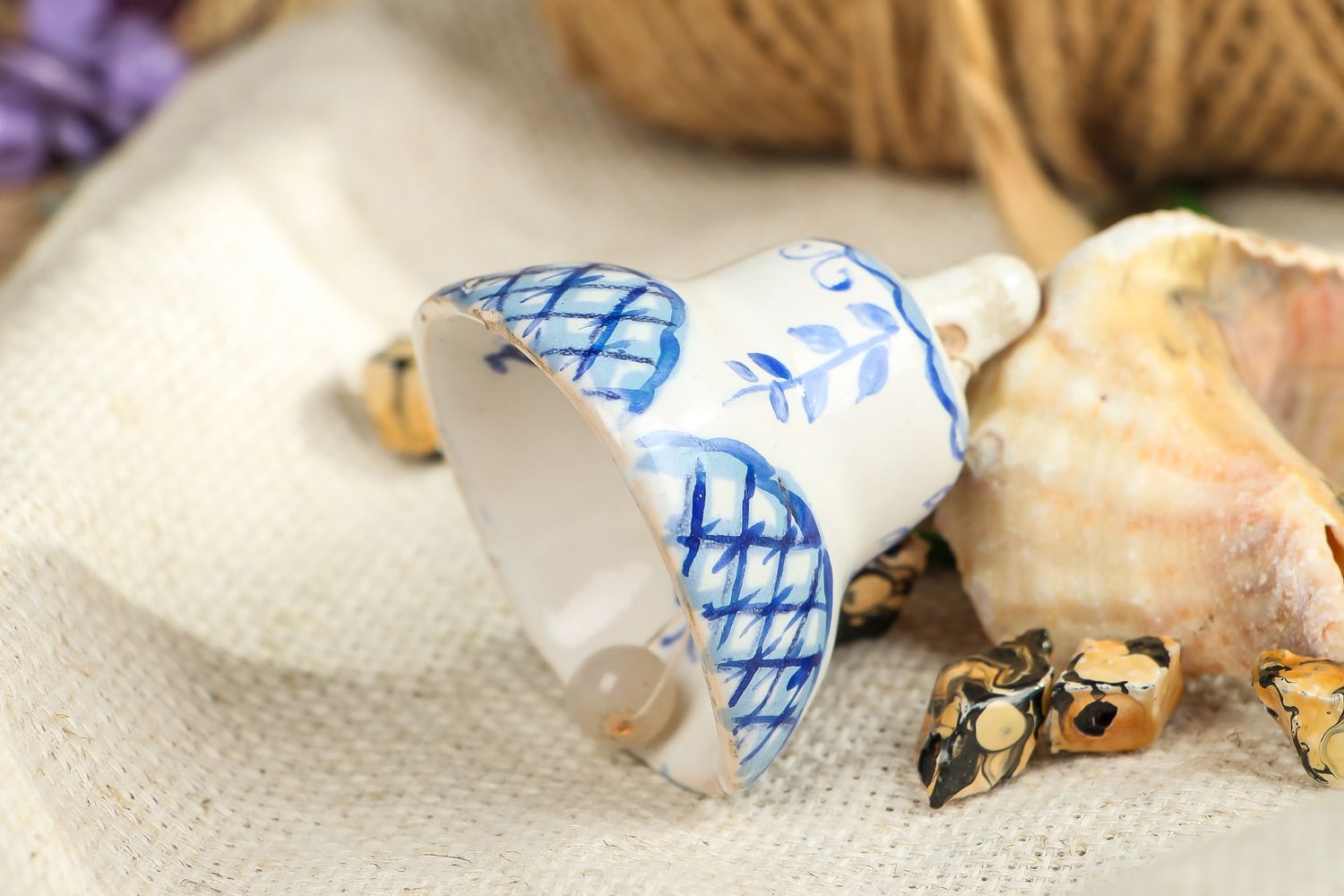 Clochette céramique décorée bleue faite main photo 4