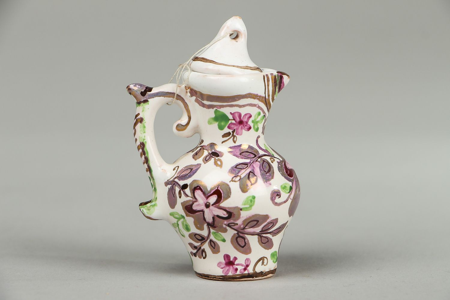 Petit vase en céramique décoratif avec couvercle fait main photo 1