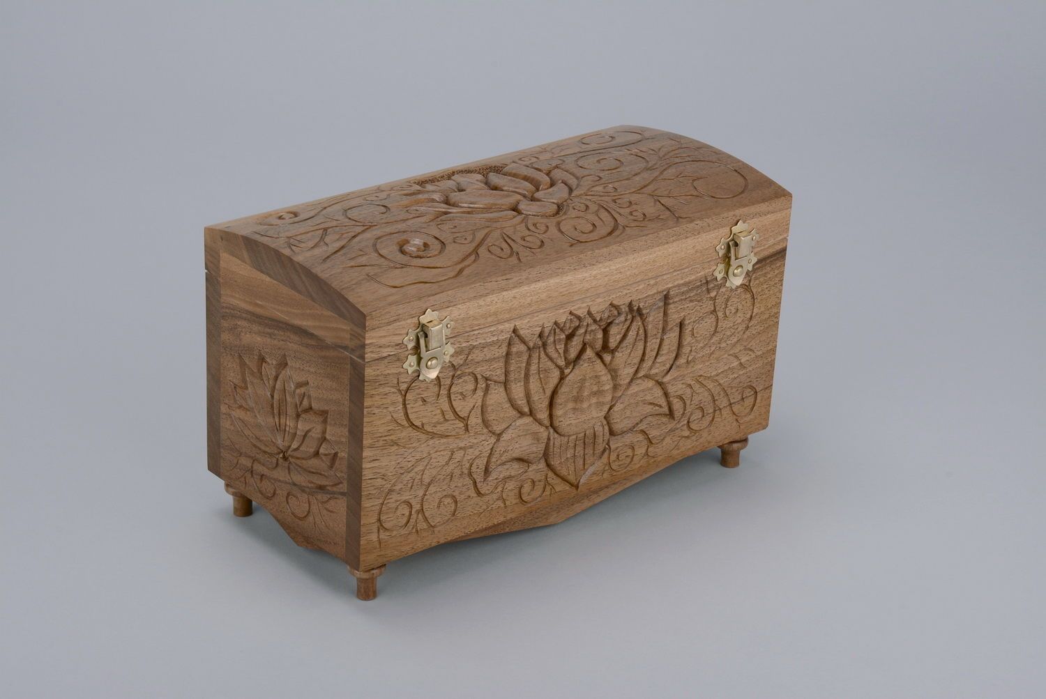 Wooden jewelry box with the print of lotus photo 4