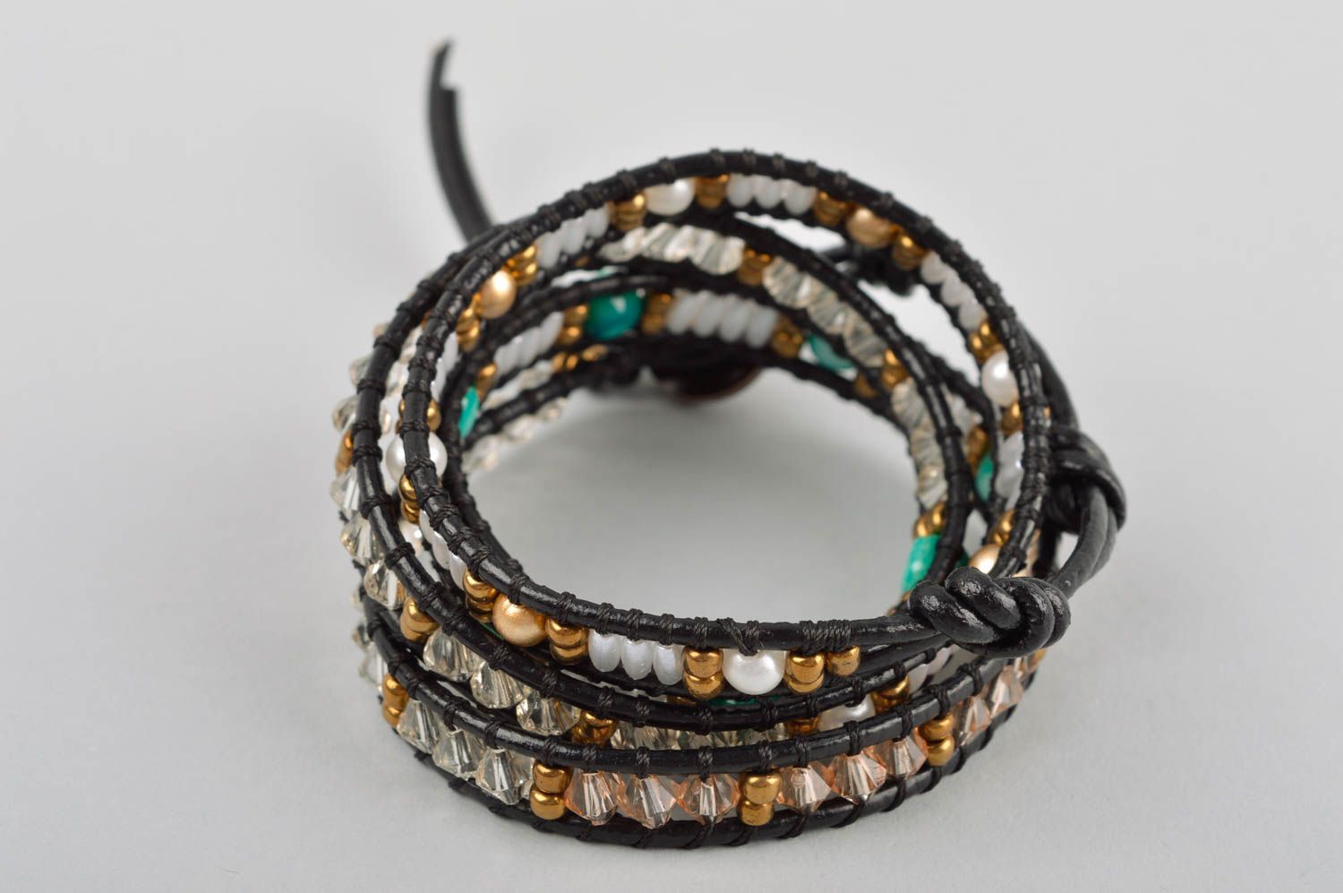 Bracelet perles rocaille Bijou fait main design 4 tours Accessoire femme photo 2