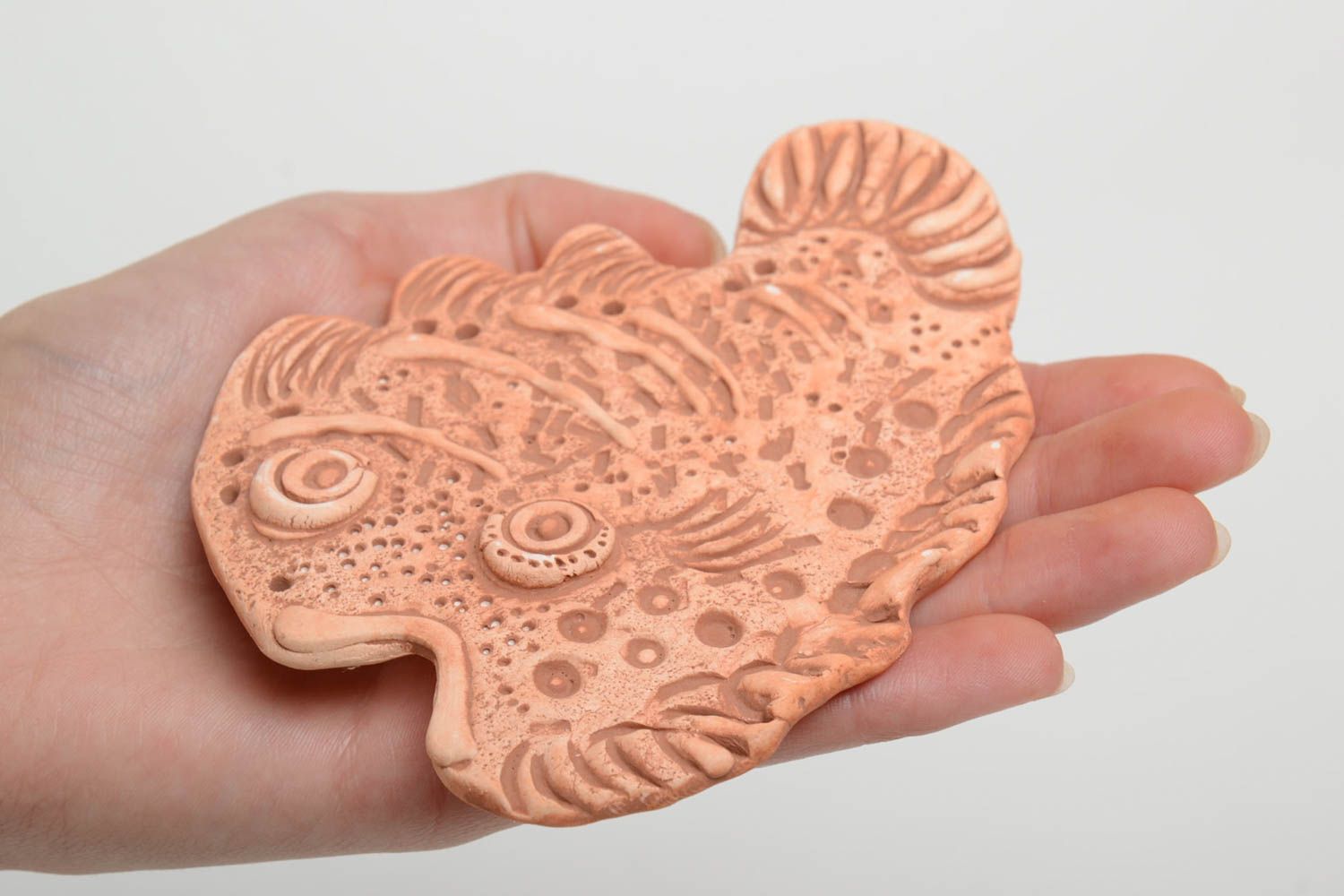 Handmade ceramic designer pendant necklace in the shape of stylized flat fish photo 5