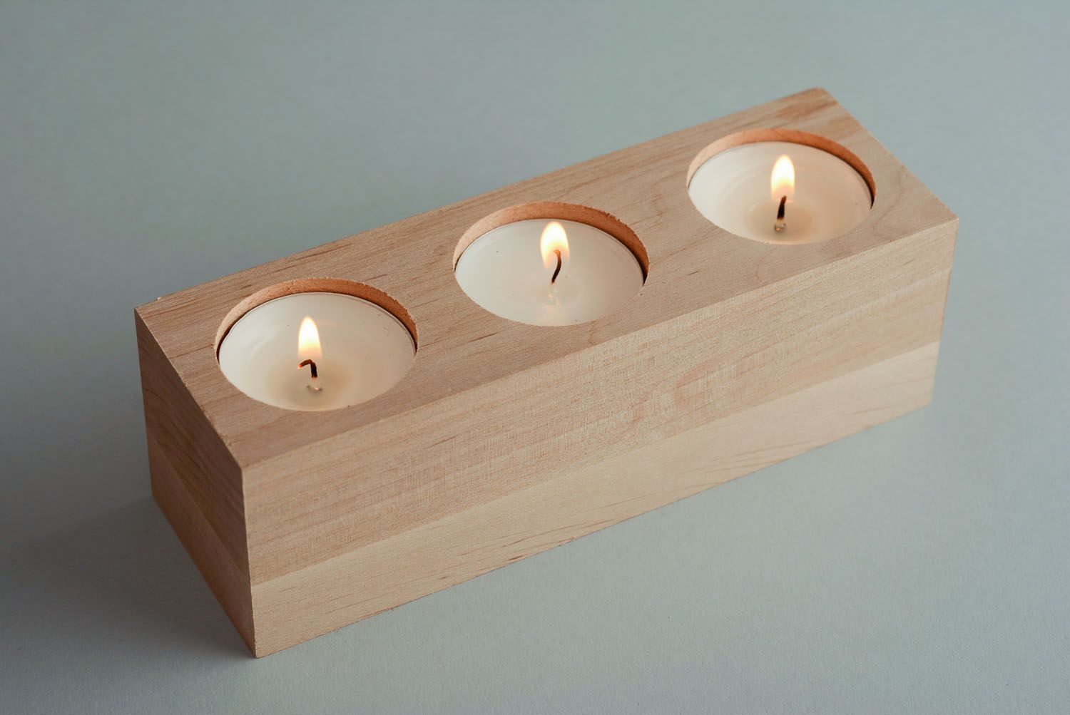 Base para decorar el candelero para tres velas  foto 1