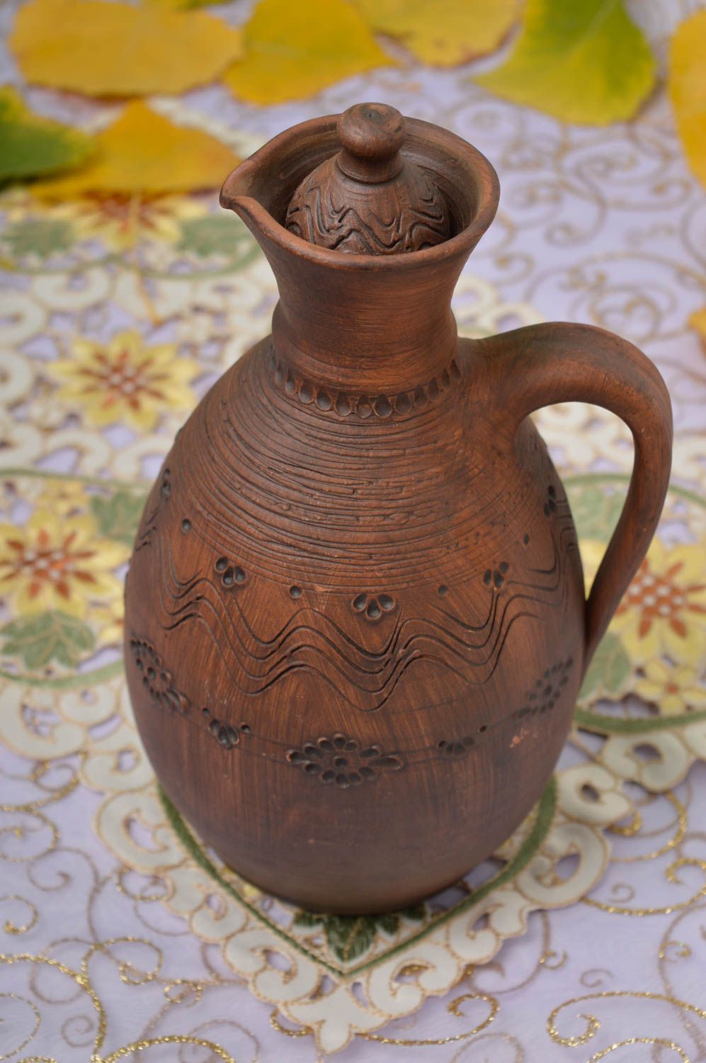 30 oz handmade ceramic brown wine carafe with handle and lid 1,7 lb photo 1