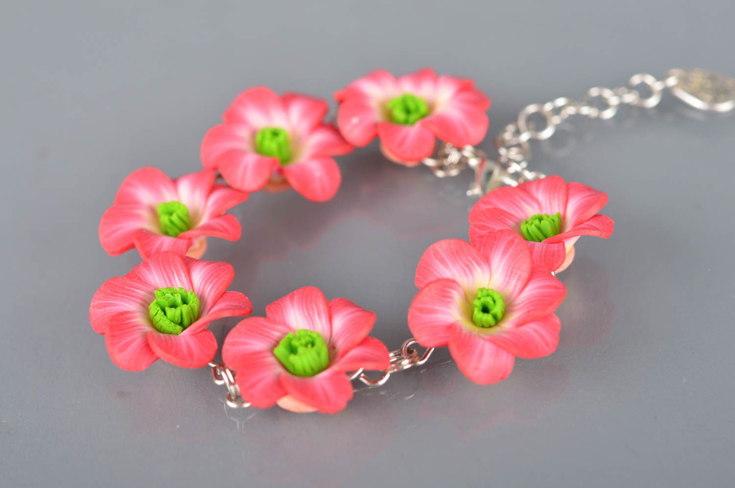 Beautiful bright pink handmade polymer clay flower wrist bracelet for girls photo 2