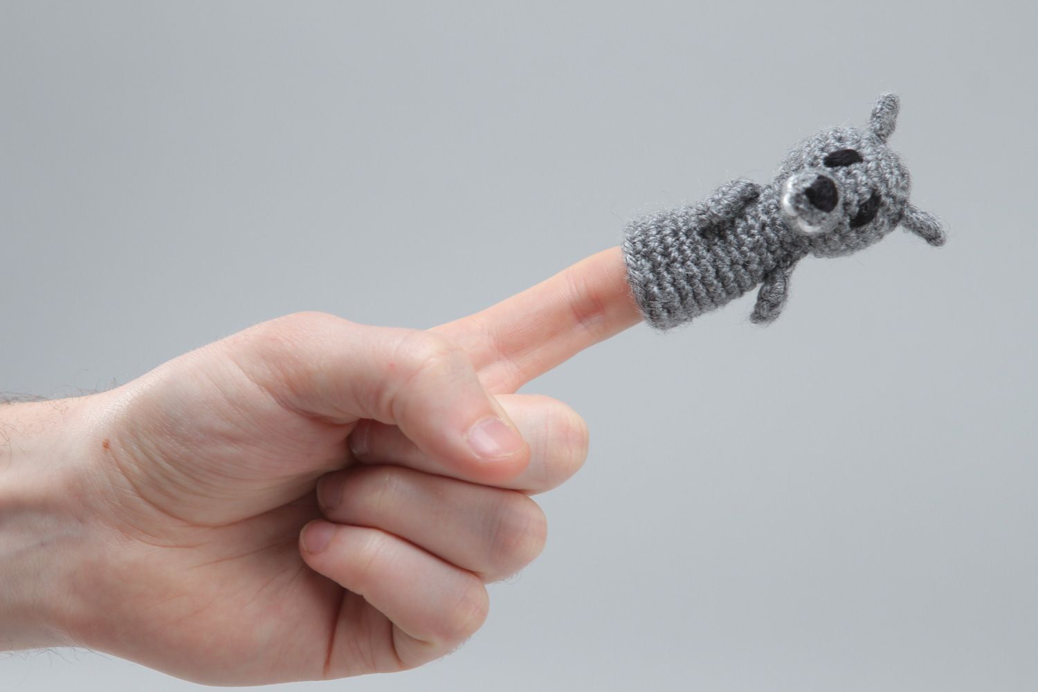 Handmade finger puppet crocheted of acrylic threads gray wolf for home theater photo 3