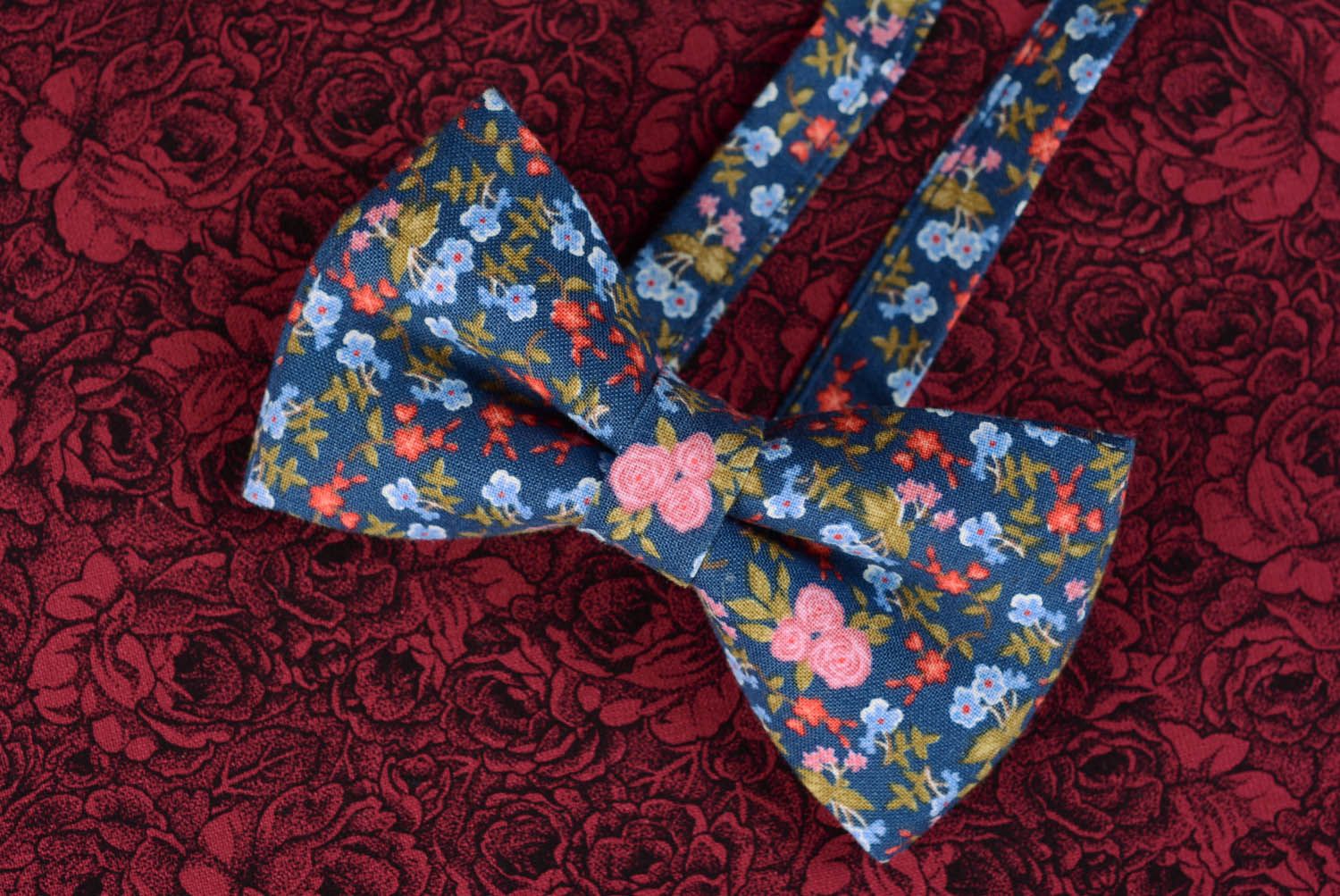 Bow tie Flowers on blue background photo 3