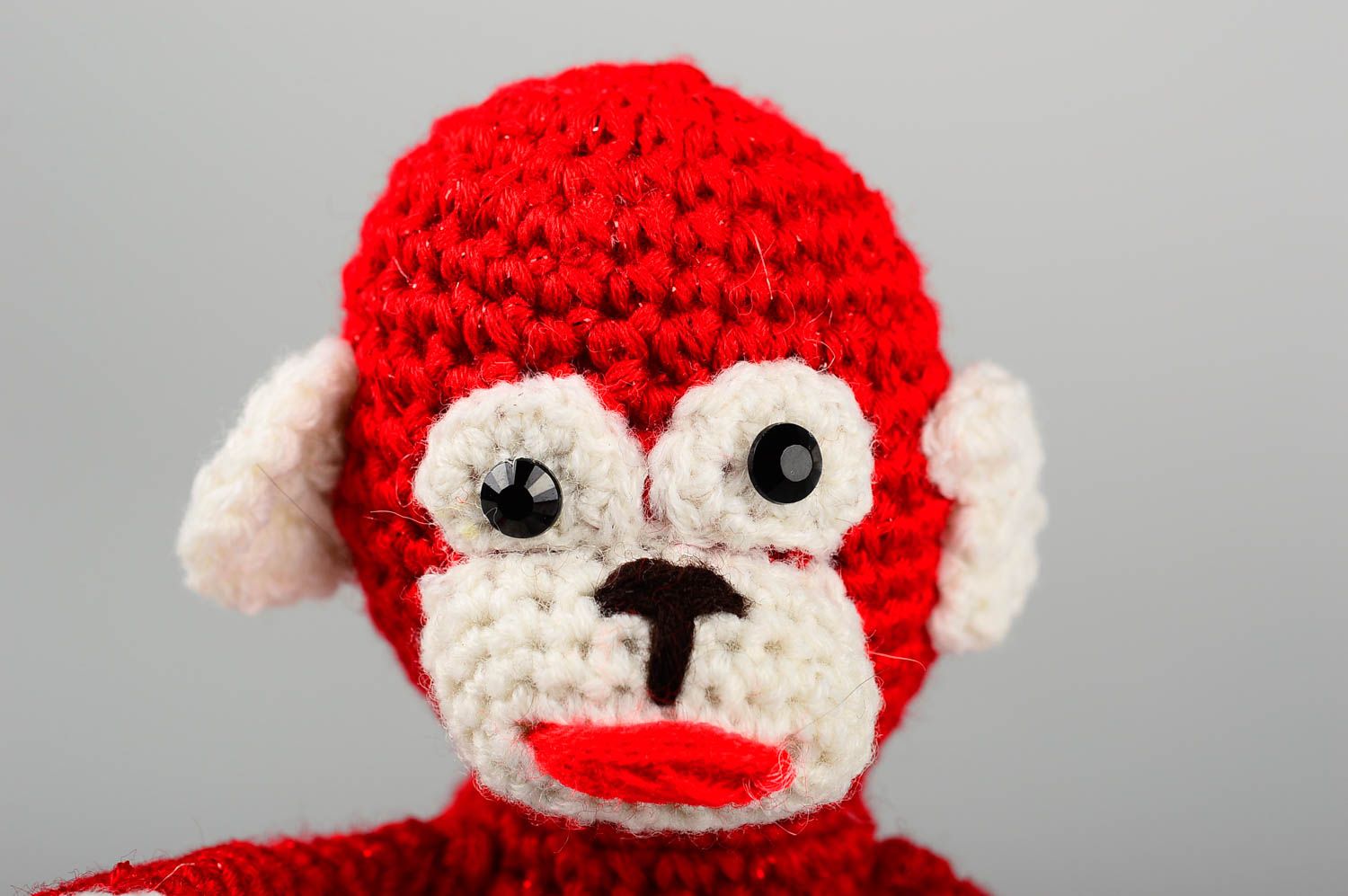 Jouet singe rouge fait main Figurine animal en coton au crochet Déco chambre photo 5
