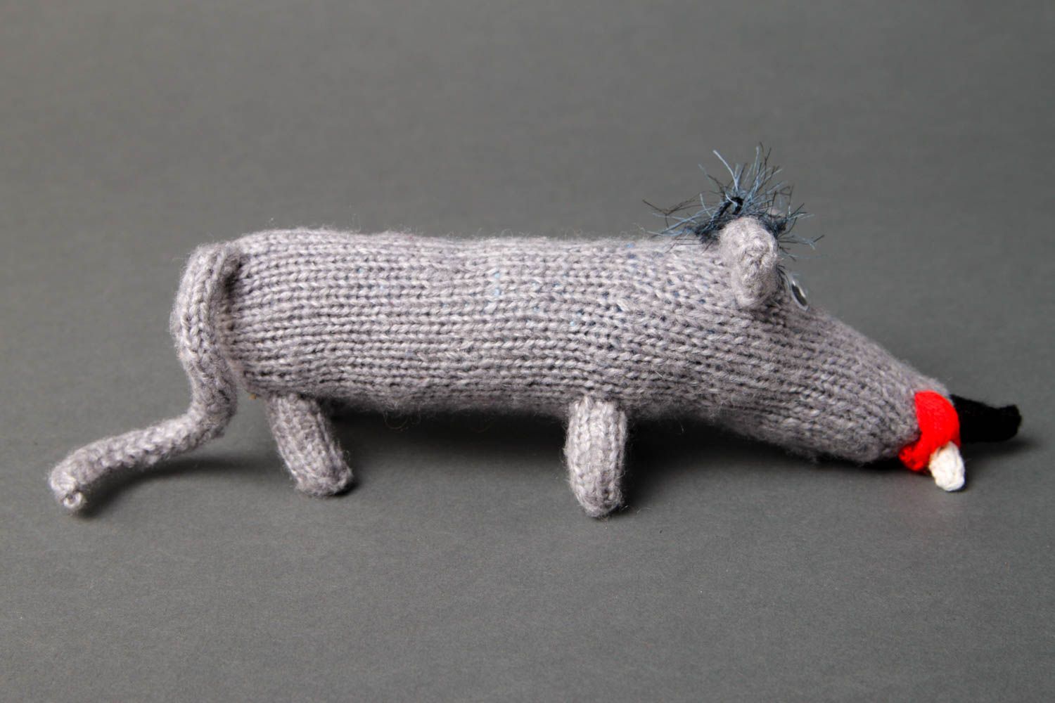 Peluche rat gris Jouet fait main tricoté en laine original Cadeau pour enfant photo 2