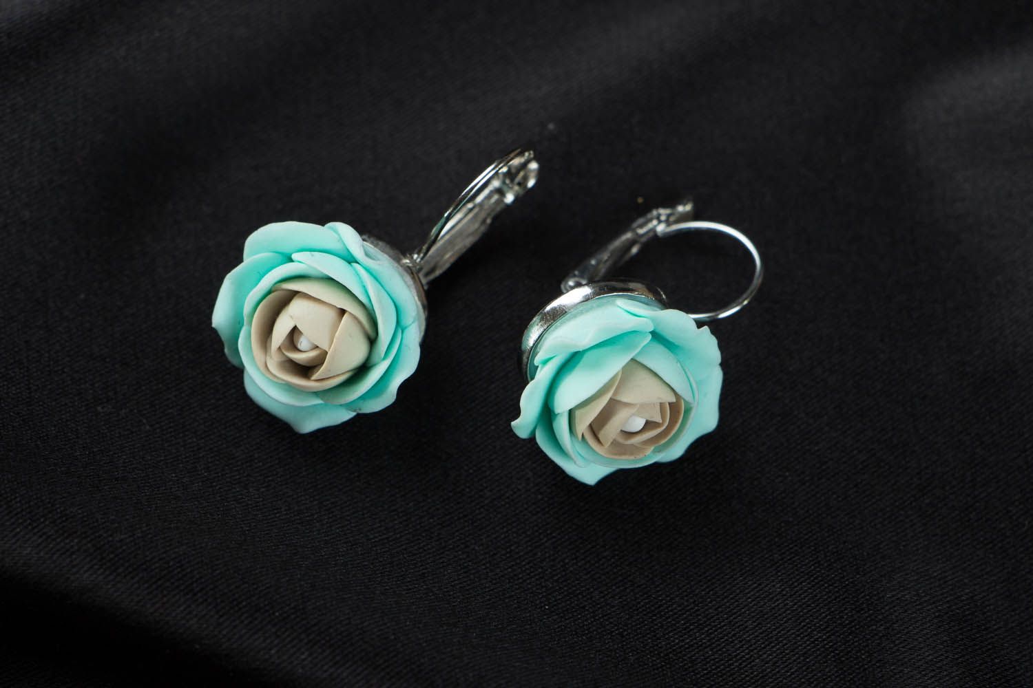 Floral earrings made of polymer clay Roses photo 1