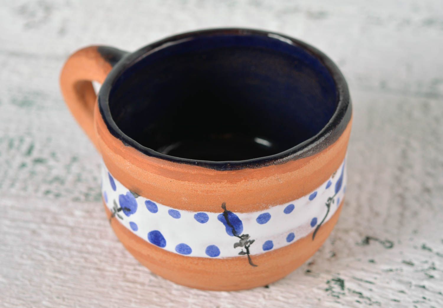 Handmade ceramic coffee cup with handle with white and blue ornament 0,53 lb photo 2