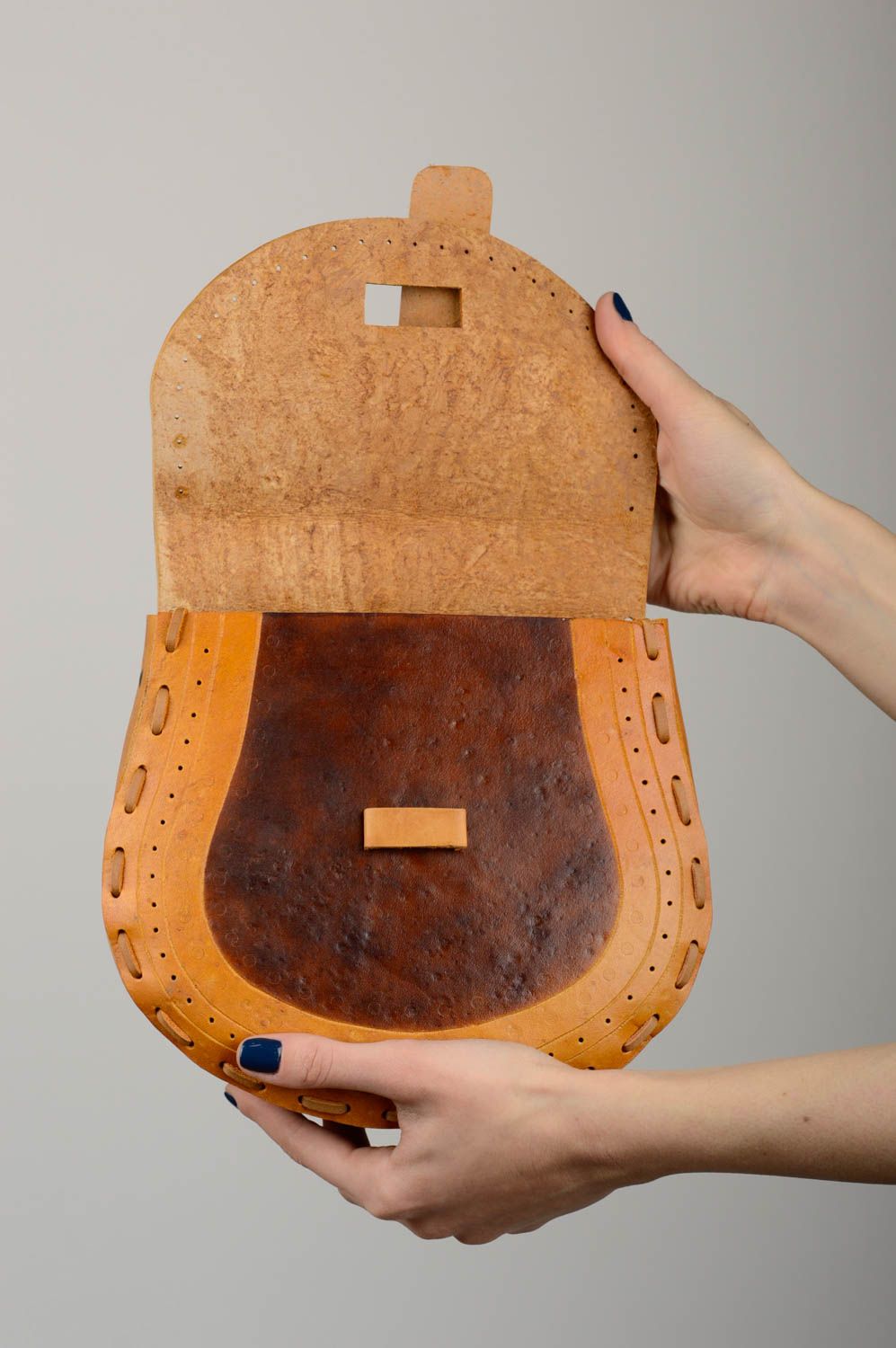 Shoulder bag handmade leather purse brown ladys bag ethnic style light purse photo 4