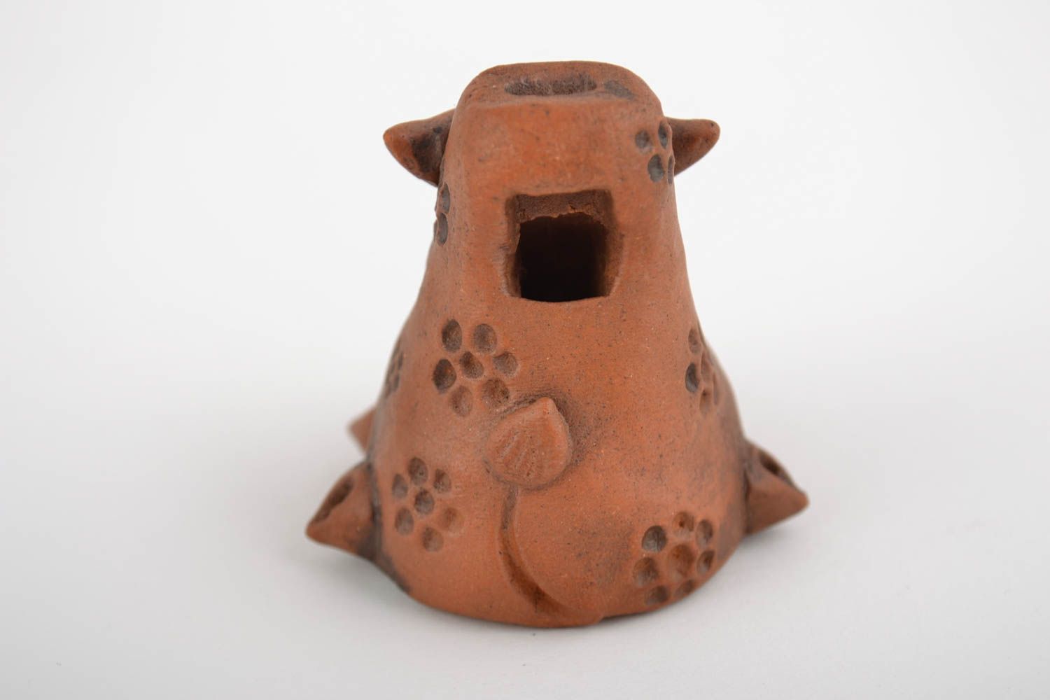 Silbato cerámico con forma de figura de torro marrón pequeño gracioso artesanal foto 3
