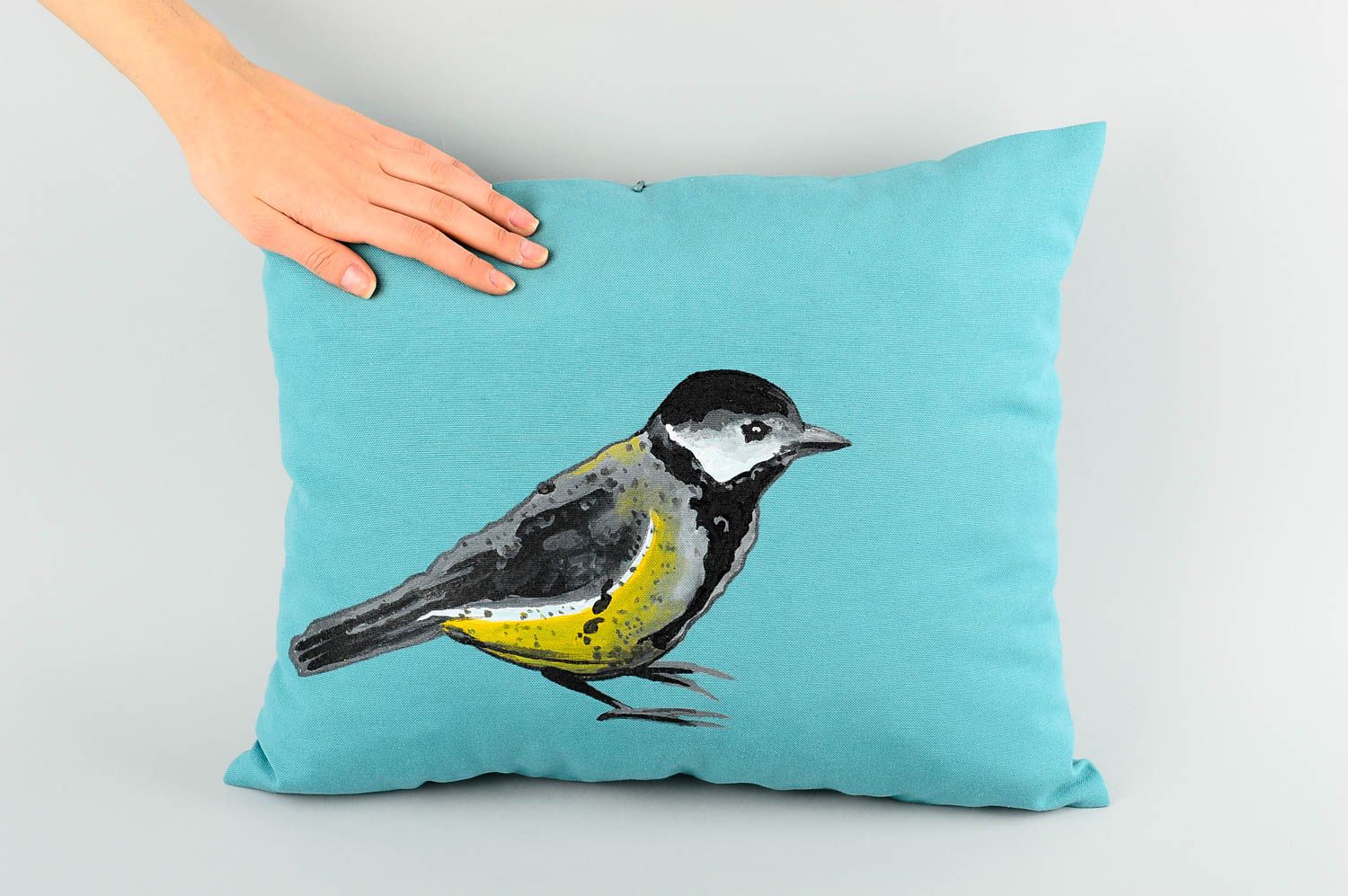 Art design throw pillow with titmouse picture pillow case on zipper 16,54 inches photo 2