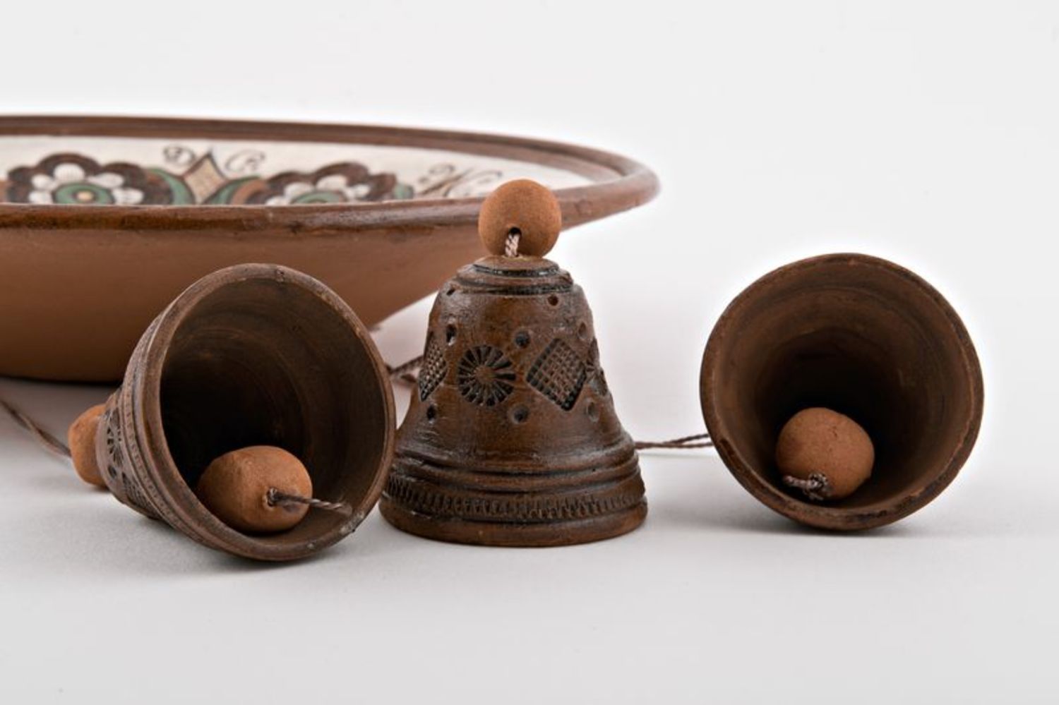 Ukrainian ceramic plate with bells photo 3