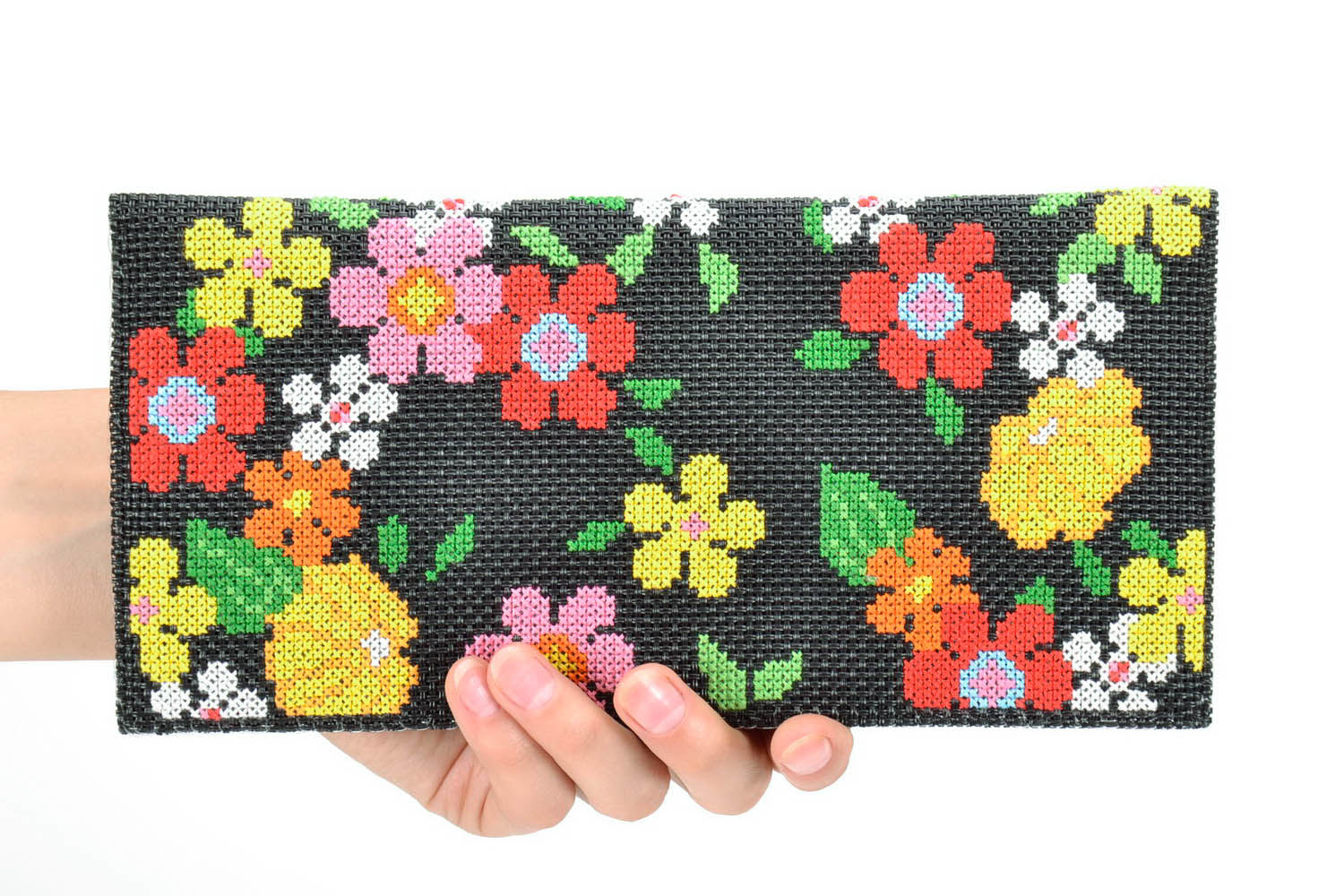 Embroidered wallet-clutch photo 5