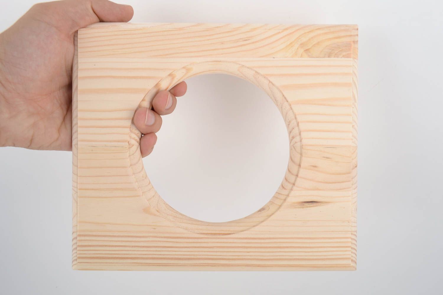 Деревянная заготовка для рамки с кругом под роспись или декупаж ручной работы фото 5