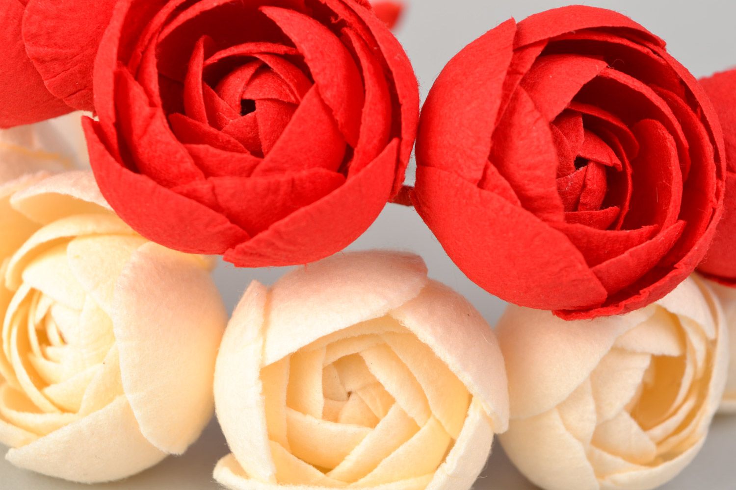 Set of handmade felt flower headbands with red and white roses 2 pieces photo 4