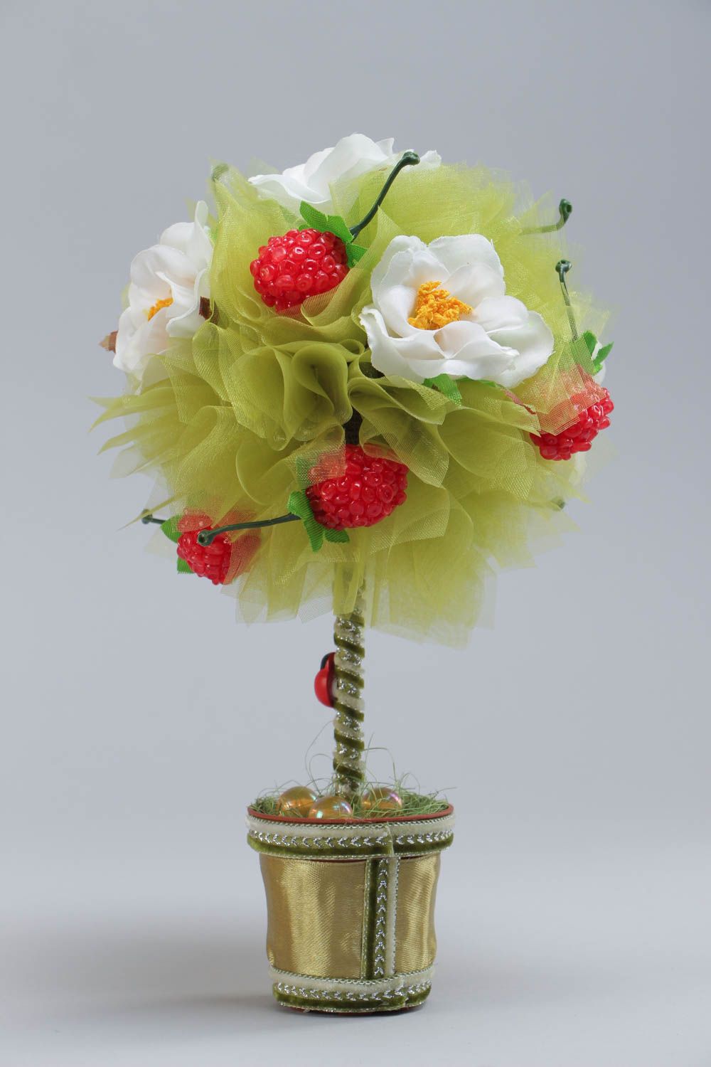 Deko Topiary aus Stoff Tüll mit Kunststoffblumen grün schön Designer Handarbeit foto 2