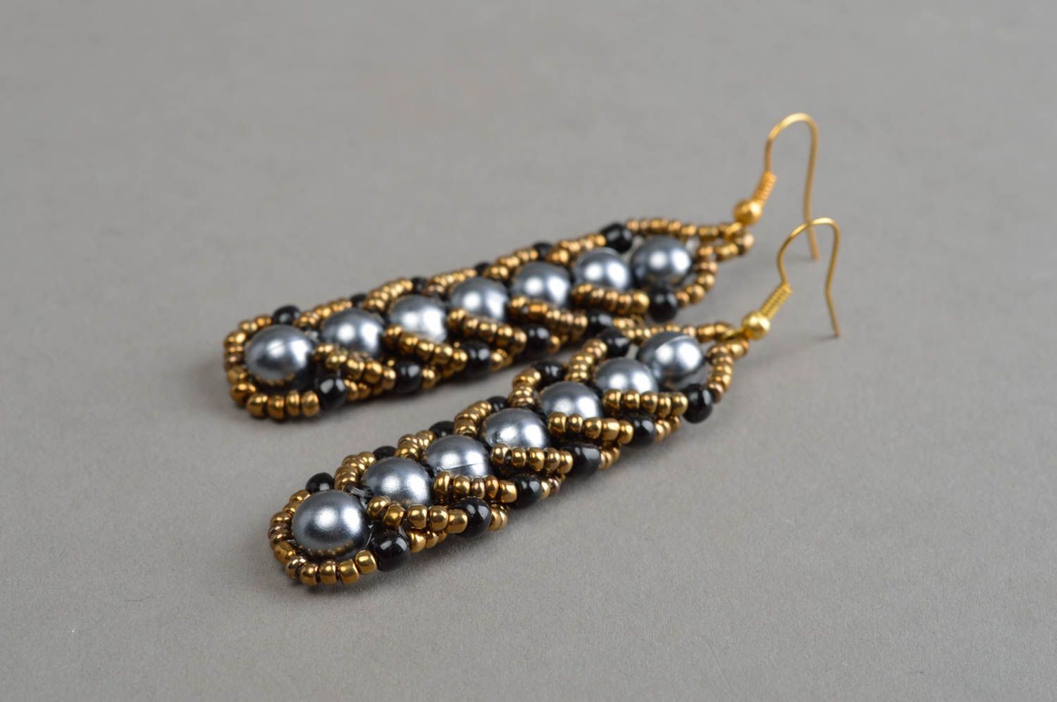 Boucles d'oreilles en perles de rocaille et perles nacrées faites main photo 3