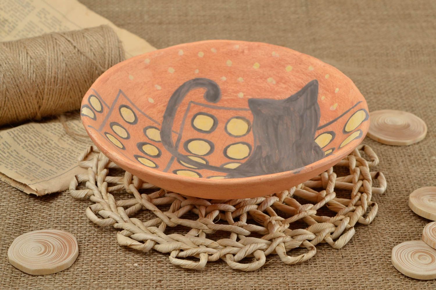 Керамическая тарелка ручной работы глиняная посуда расписная тарелка Кот фото 1