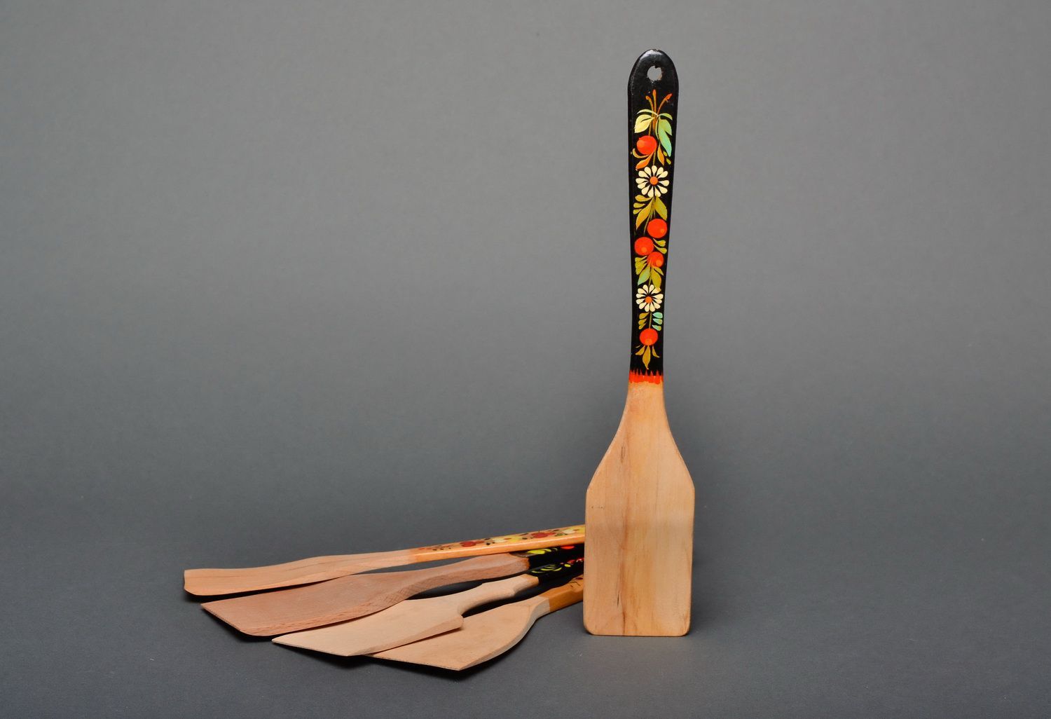Wooden table spatula photo 2
