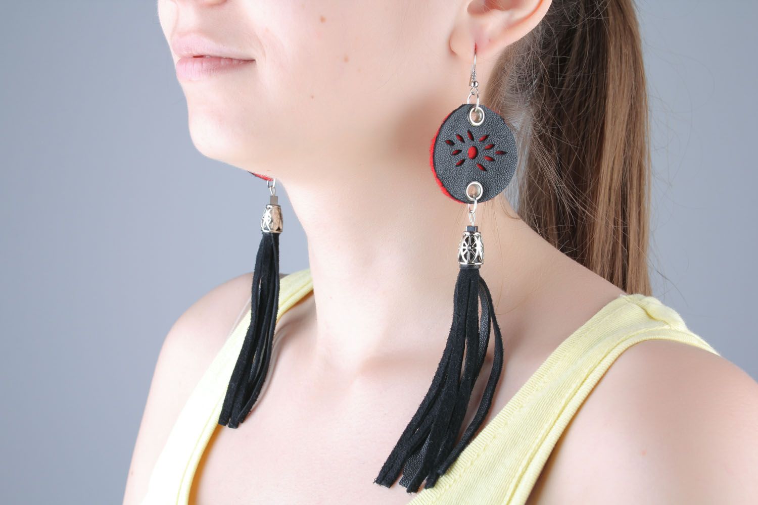 Long earrings with tassels photo 5