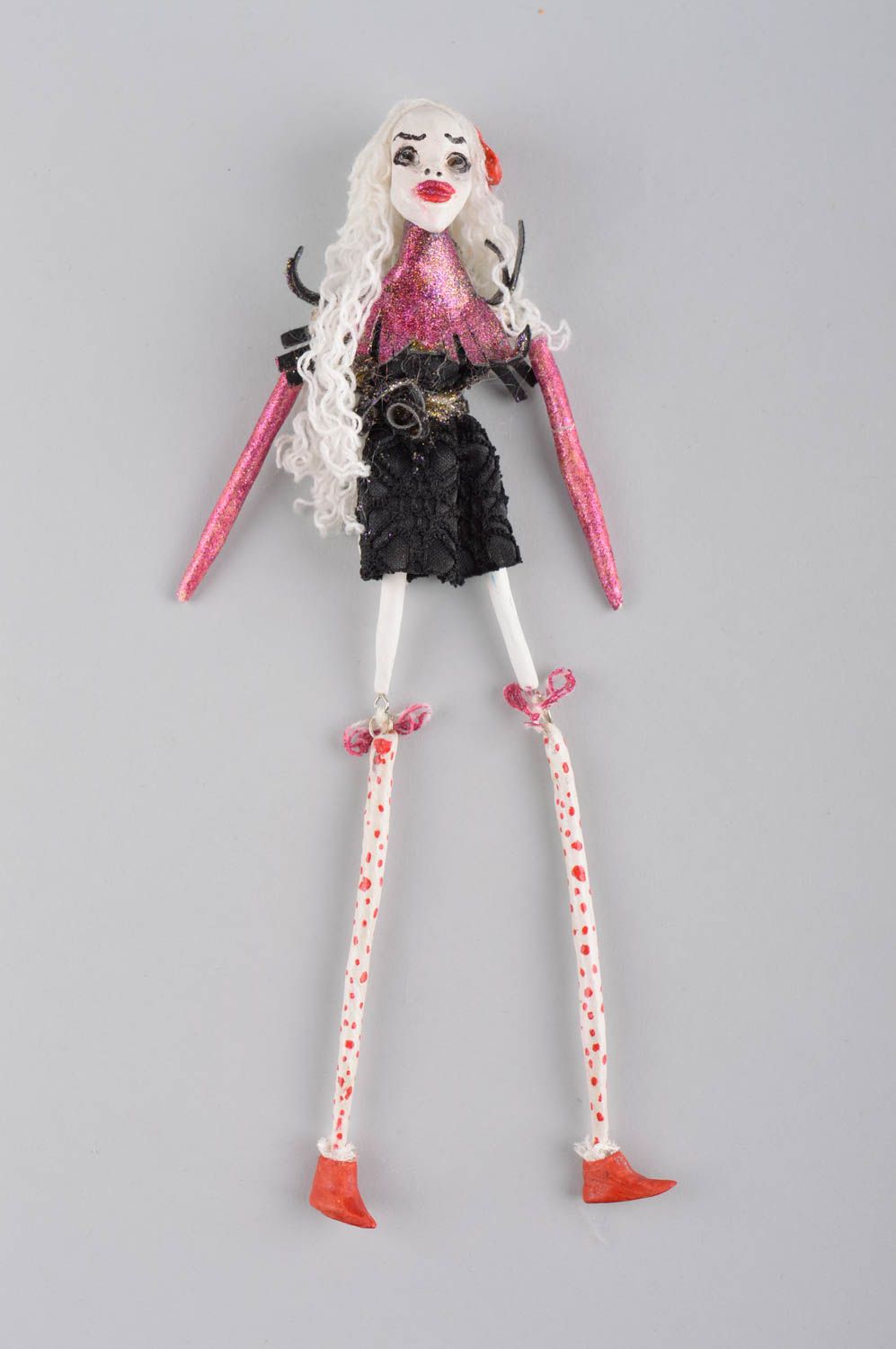 Авторская кукла игрушка ручной работы дизайнерская кукла монстрик из глины фото 2