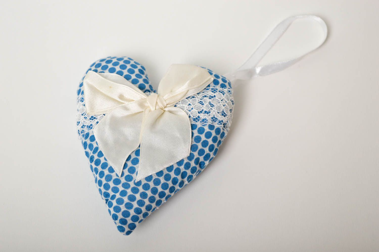 Coeur doux fait main Suspension décorative en tissu bleu à pois Déco maison photo 2