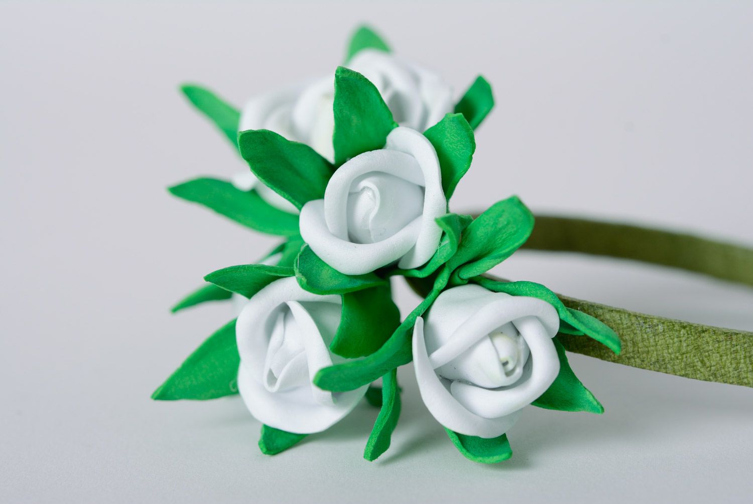 Handmade gentle foamiran fabric wrist bracelet with white flowers on green basis photo 4