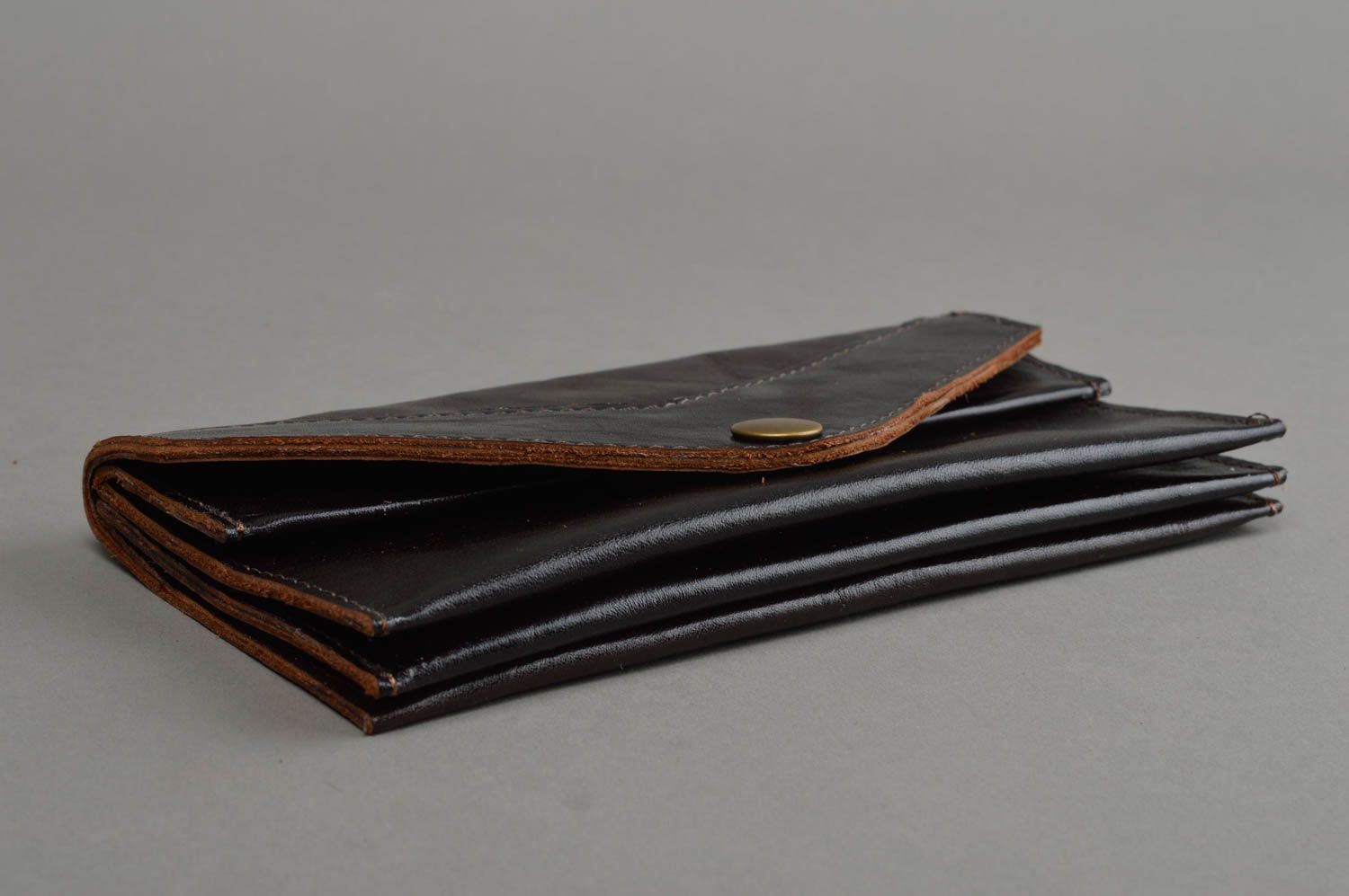 Handmade Geldbörse aus Leder in Schwarz künstlerisch schön stilvoll modisch toll foto 4