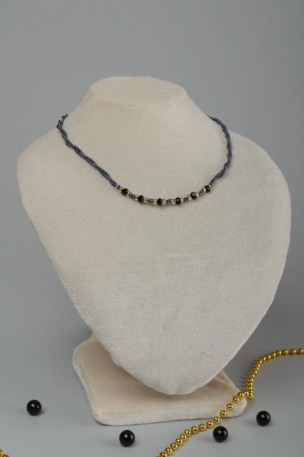 Beaded necklace handmade stylish jewelry for girls exclusive accessories photo 1