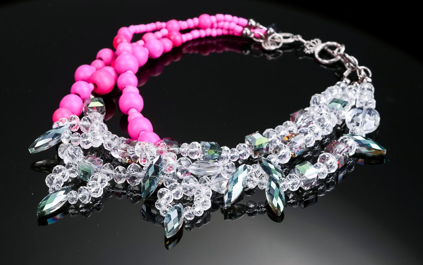 Styish handmade necklace with crystals photo 3