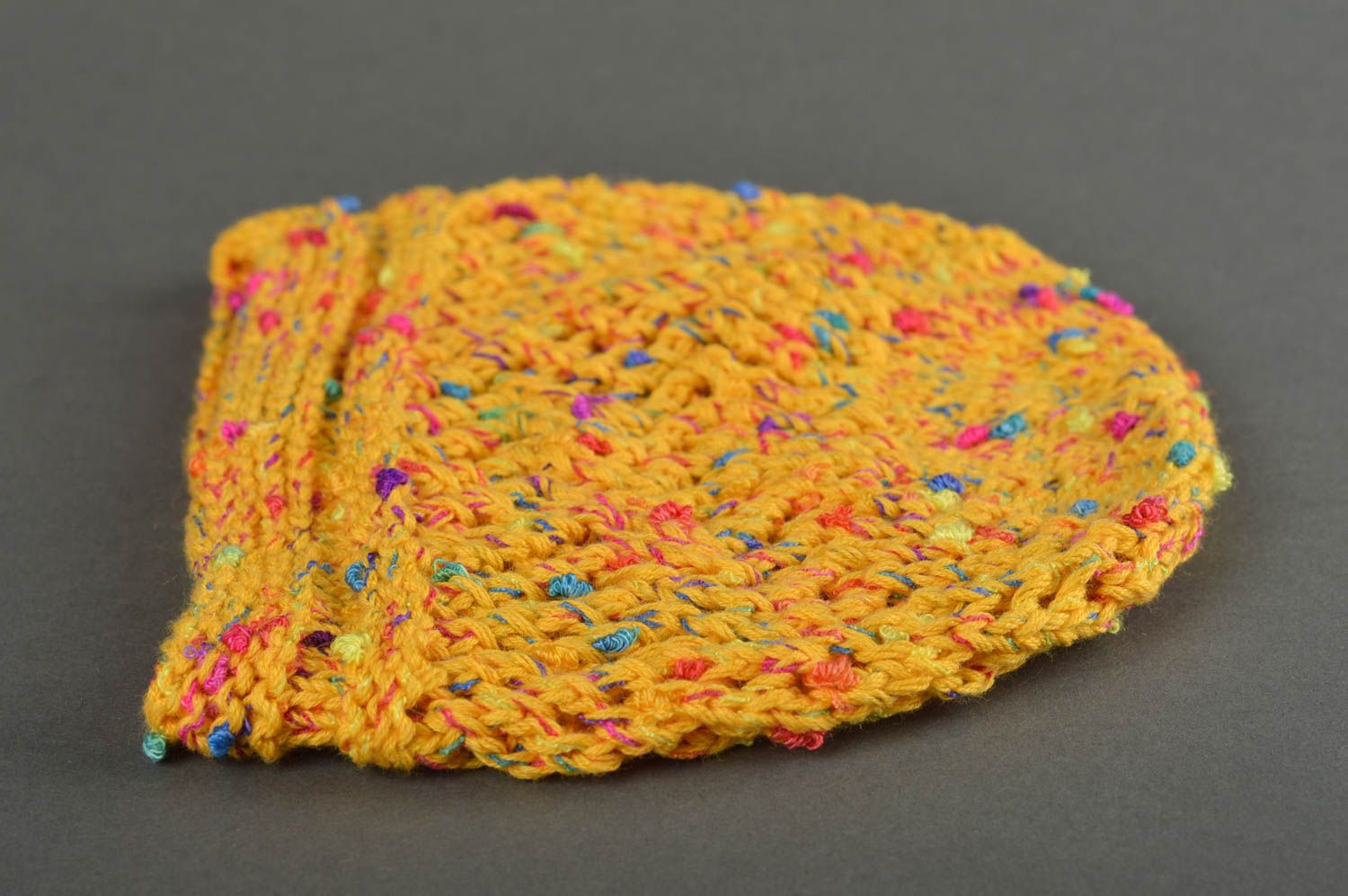 Bonnet tricot fait main Chapeau au crochet design léger jaune Vêtement enfant photo 3