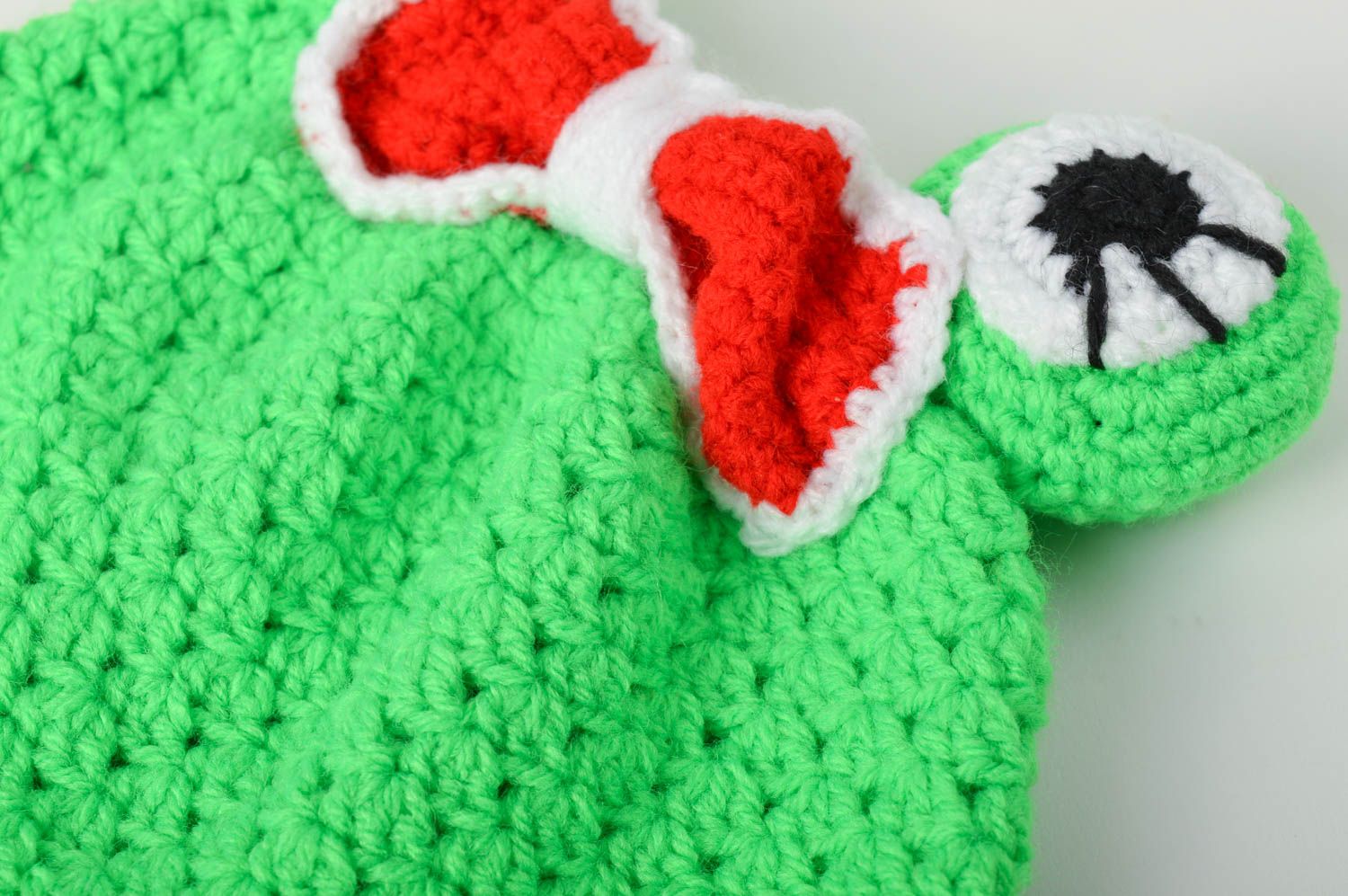 Bonnet tricot fait main Chapeau au crochet grenouille Vêtement enfant design photo 4