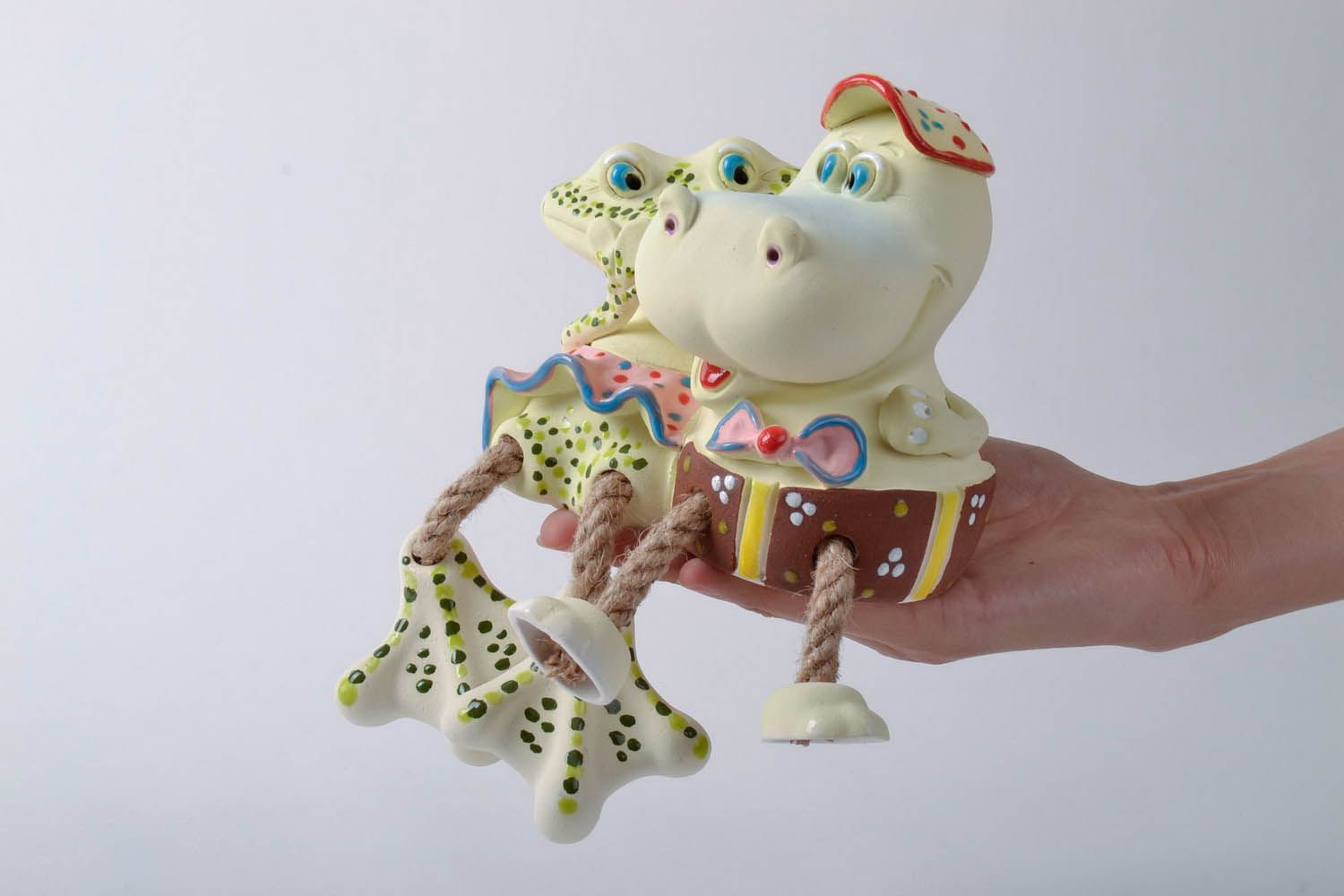 Hucha cerámica “Hipopótamo y rana” foto 5