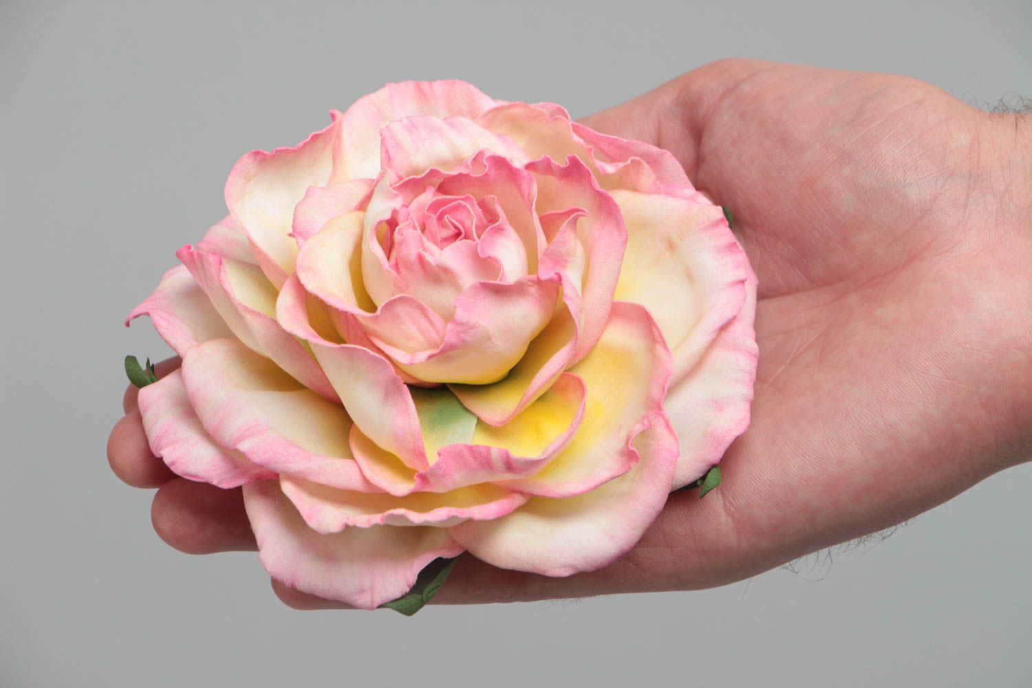 Coletero para el pelo artesanal con flor de foamiran grande rosado  foto 5