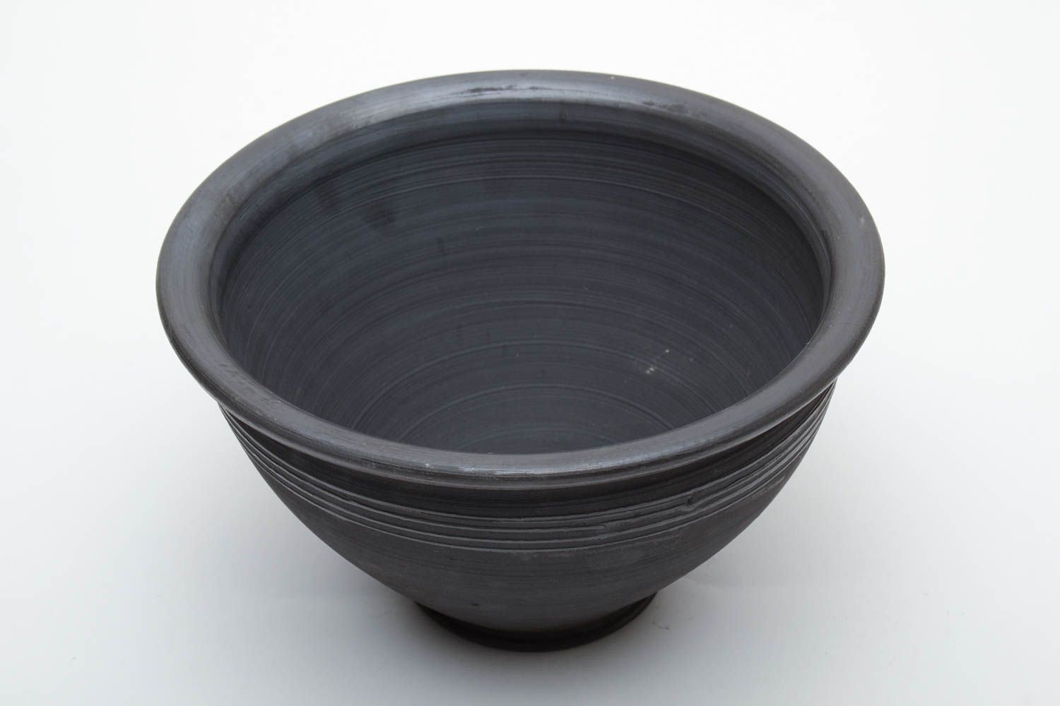 Deep black smoked ceramic bowl 2 l photo 3